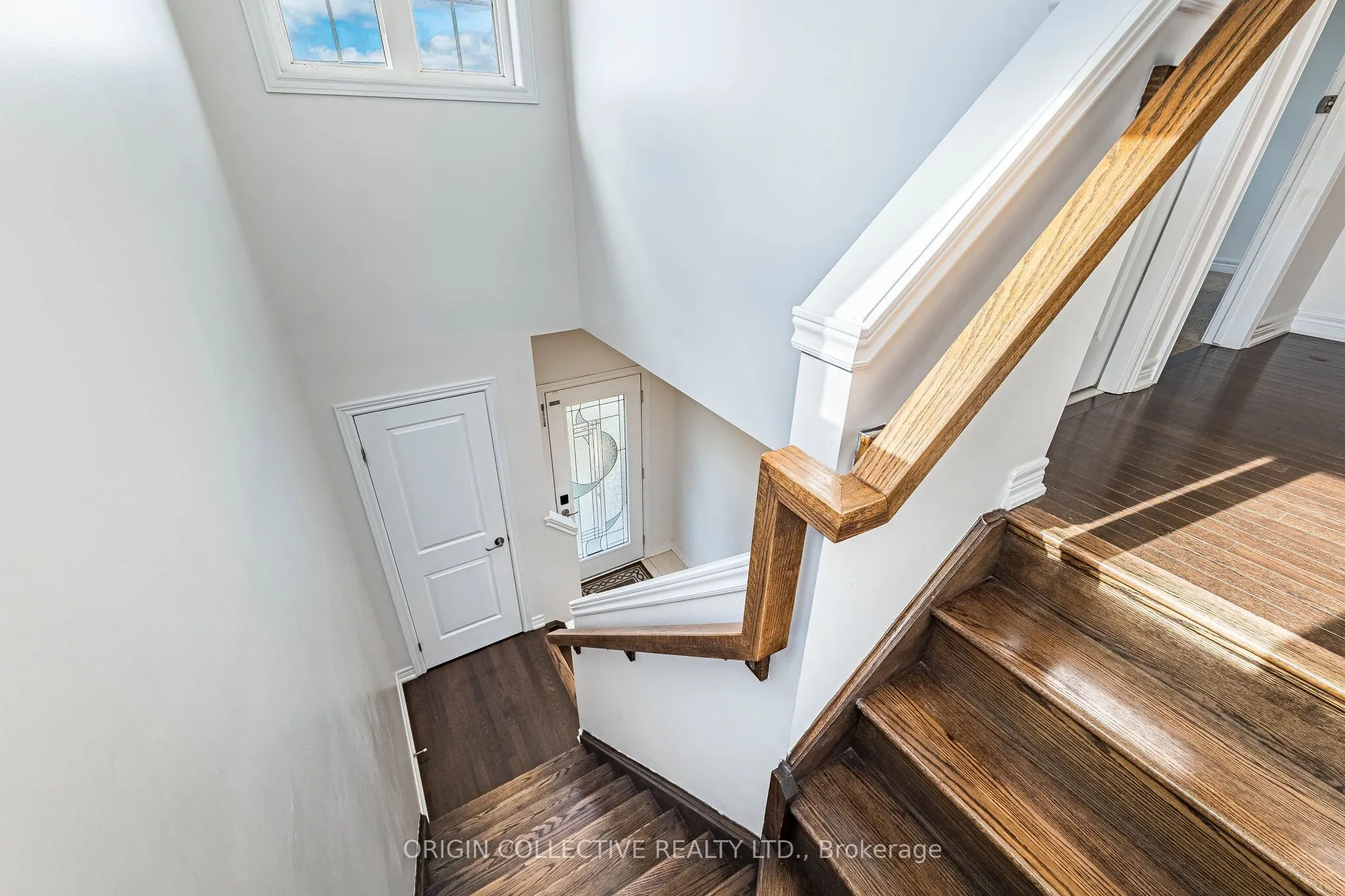 136 Westbank Trail E