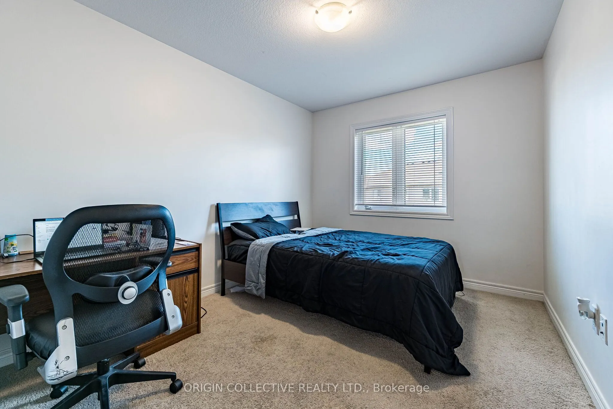 136 Westbank Trail E