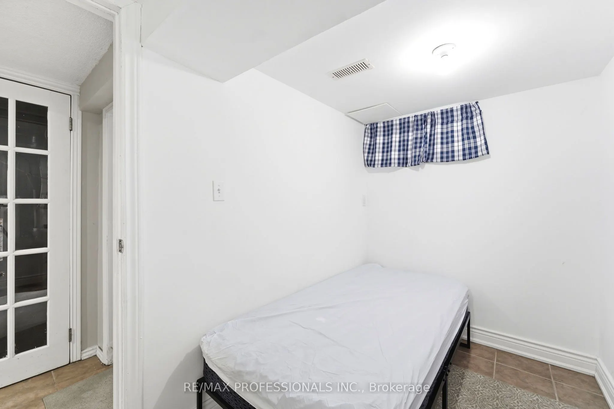46 Lilacside Drive