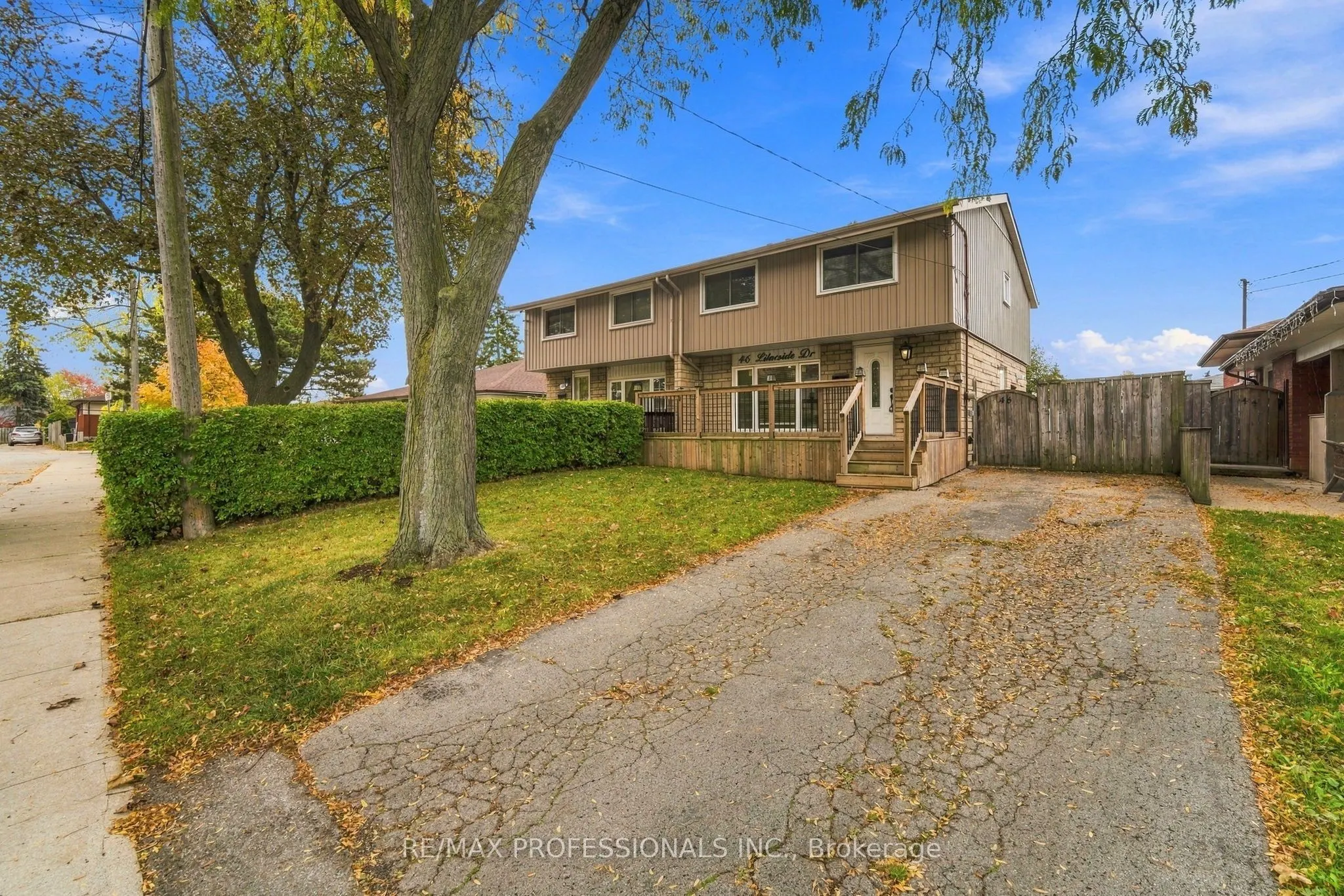 46 Lilacside Drive