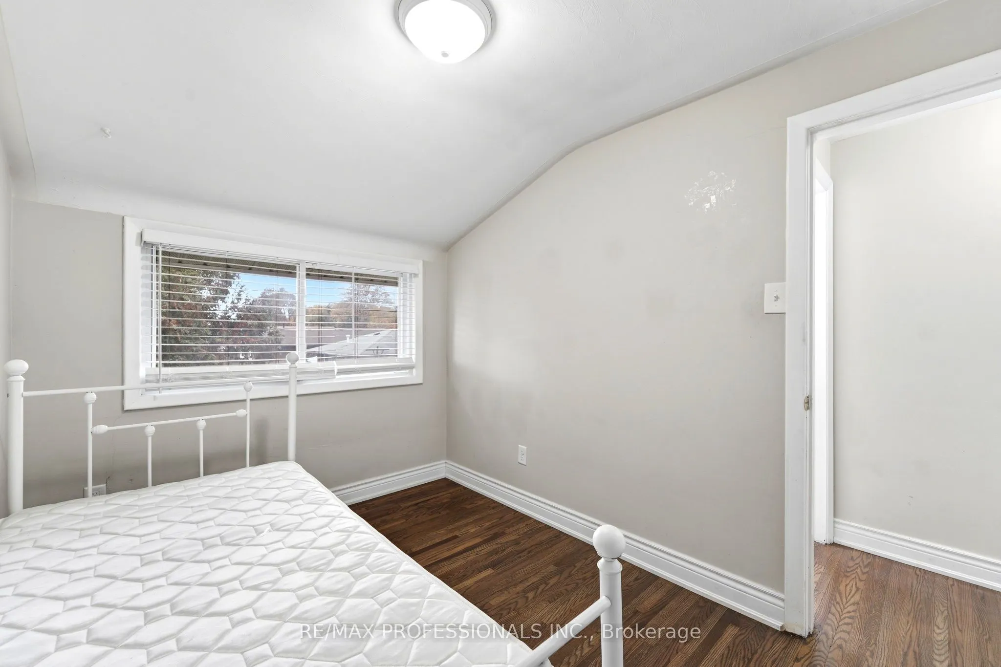 46 Lilacside Drive #Main Level
