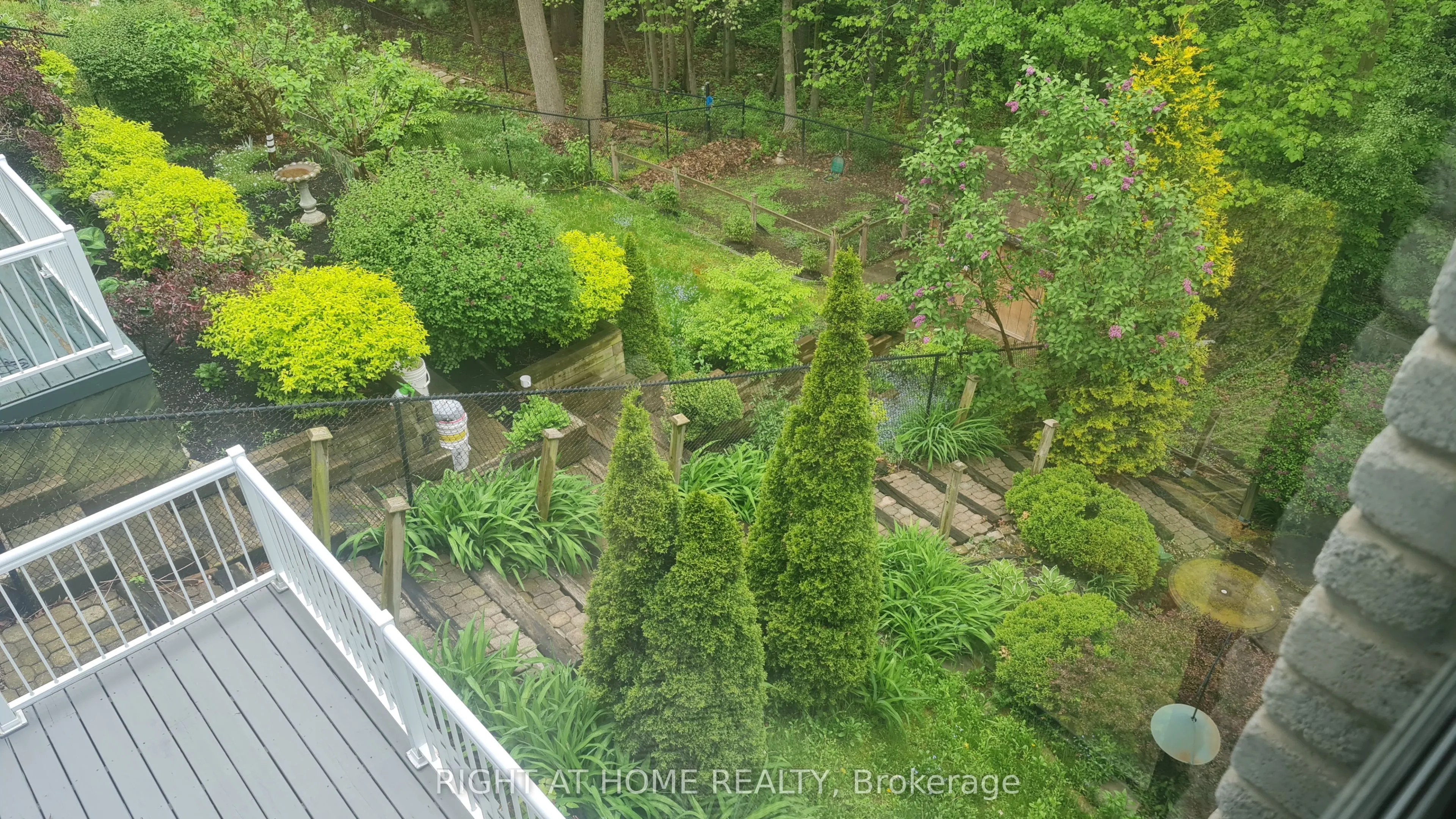 172 Lena Crescent #2