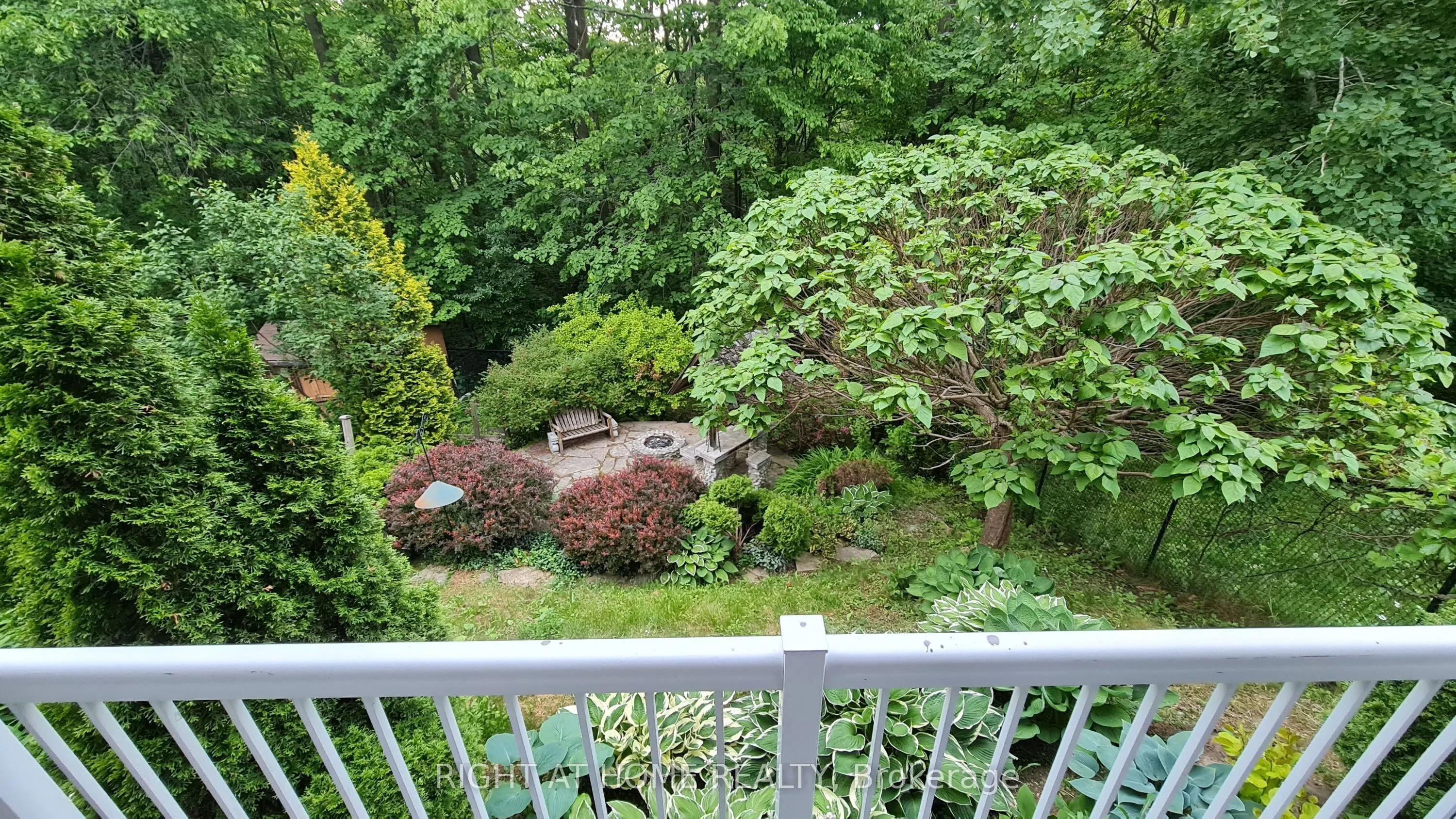 172 Lena Crescent #2