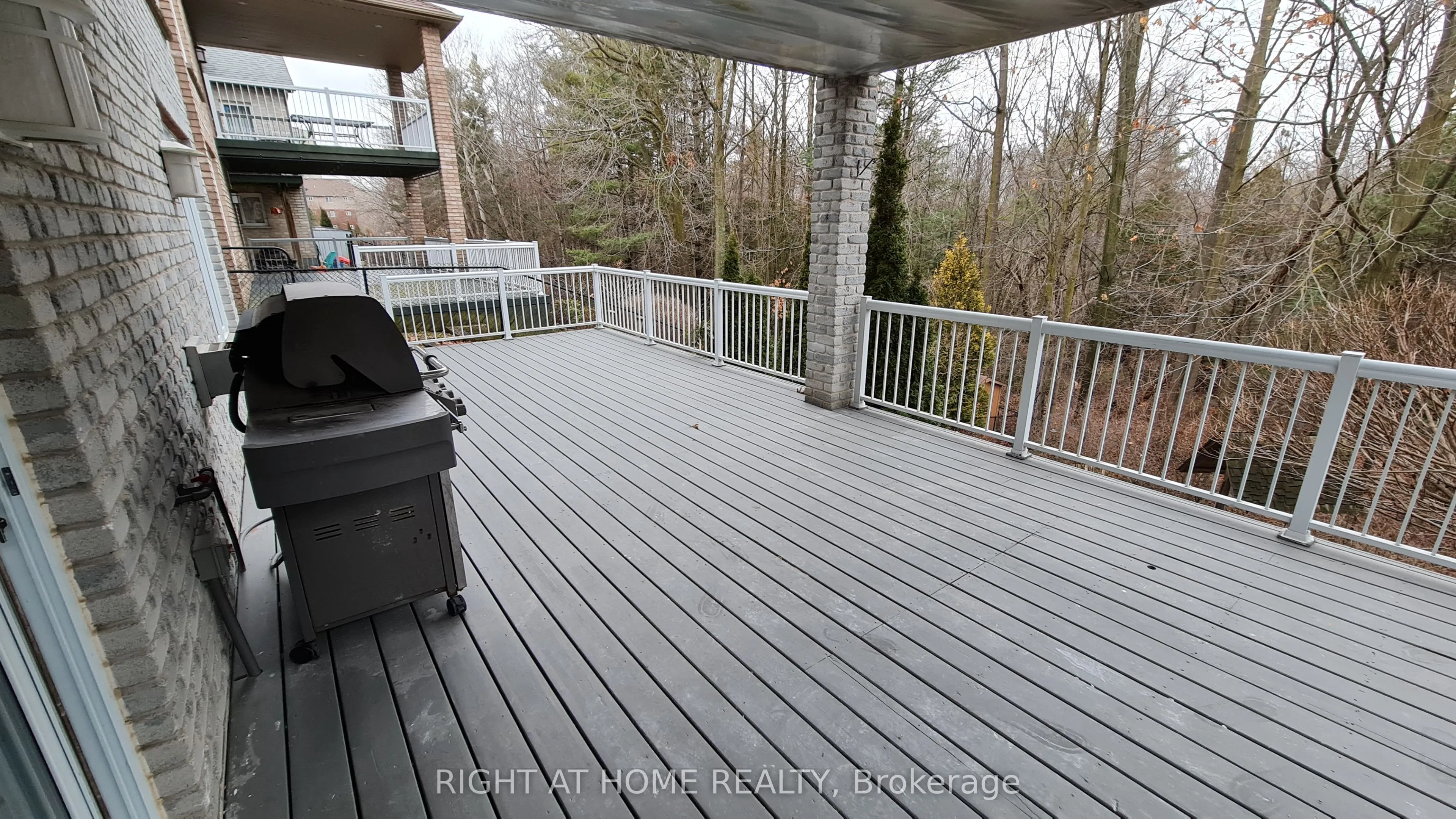 172 Lena Crescent #2