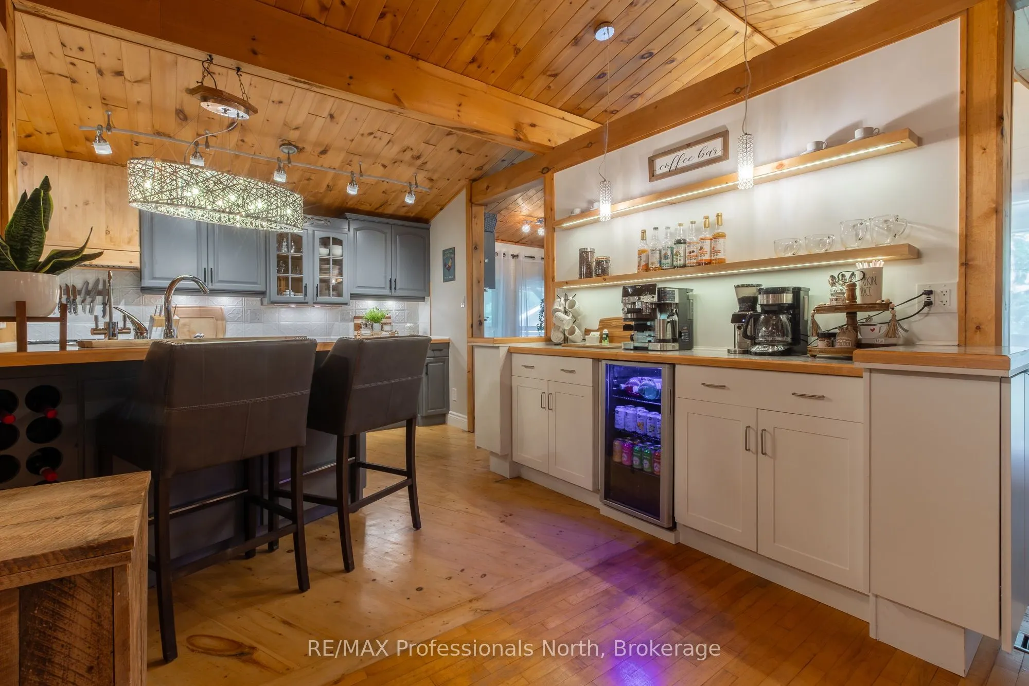 55 GLEN ACRES Road