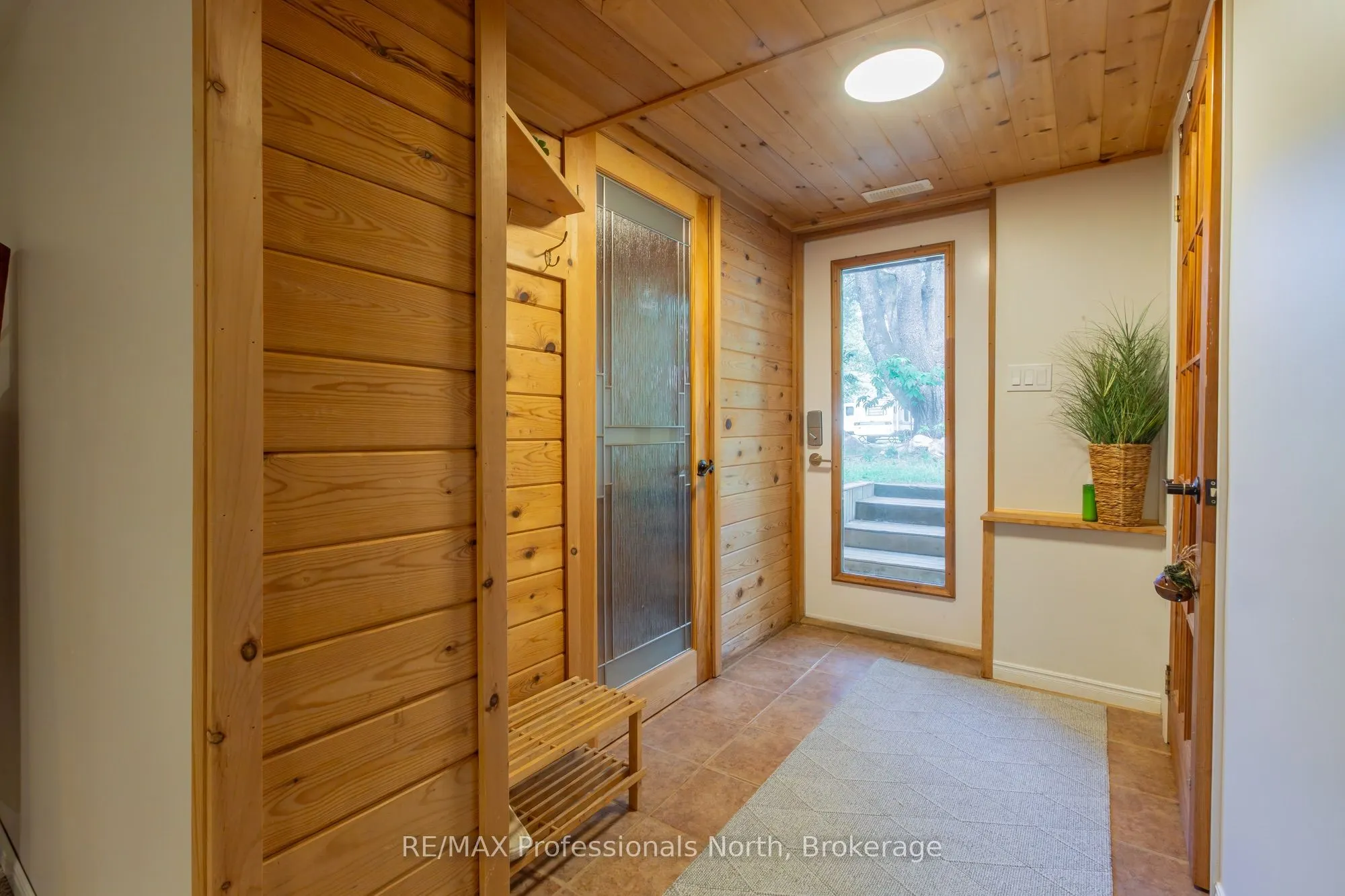 55 GLEN ACRES Road
