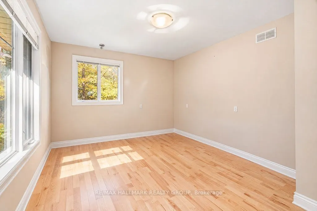 5 Oriole Drive