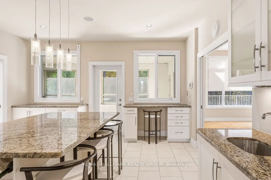 5 Oriole Drive