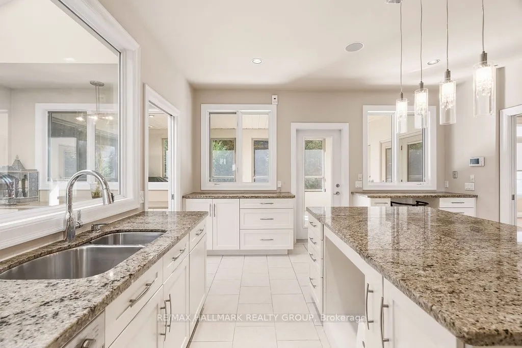 5 Oriole Drive