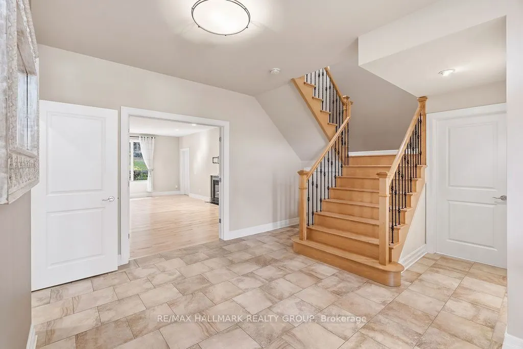 5 Oriole Drive