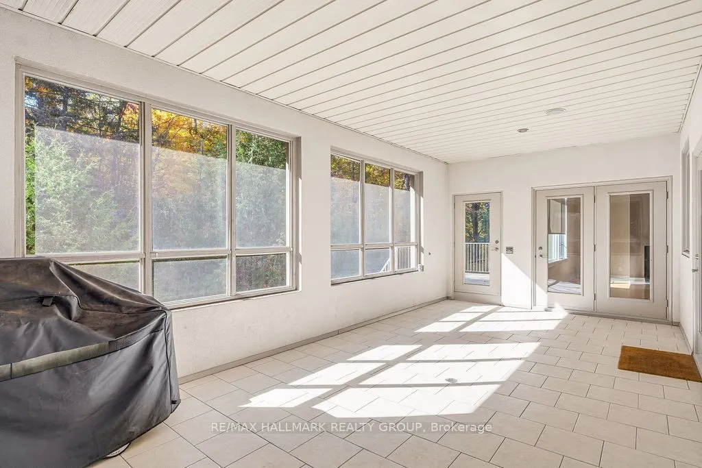 5 Oriole Drive