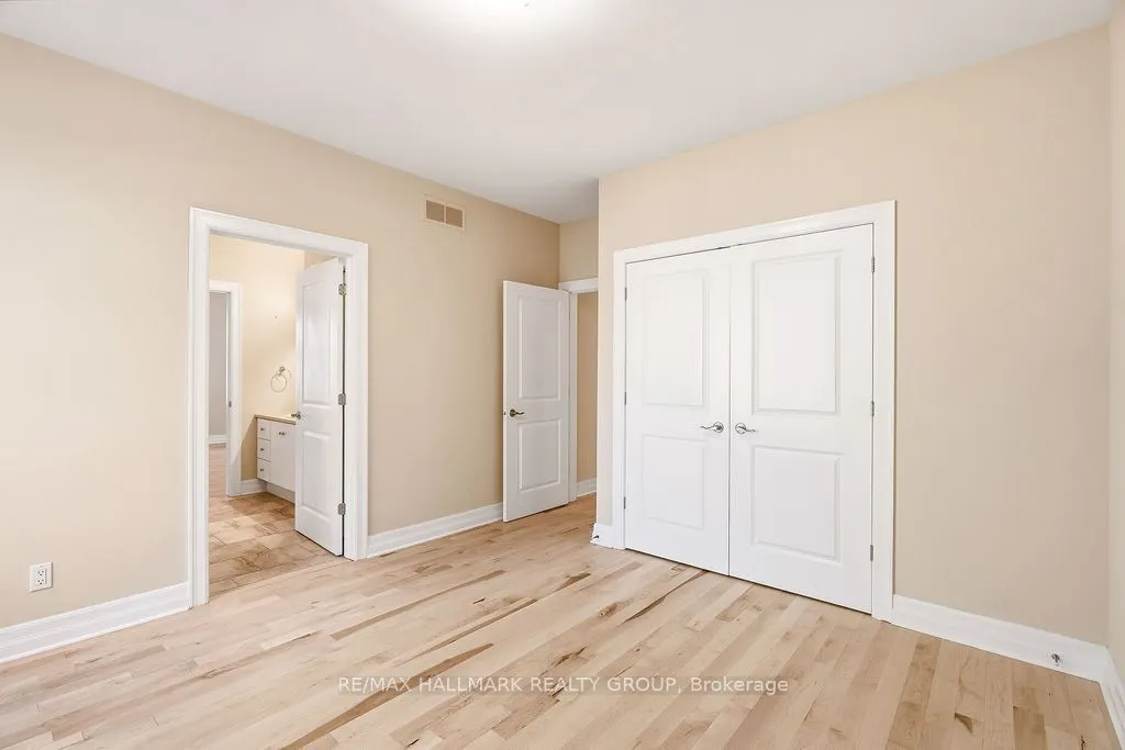 5 Oriole Drive