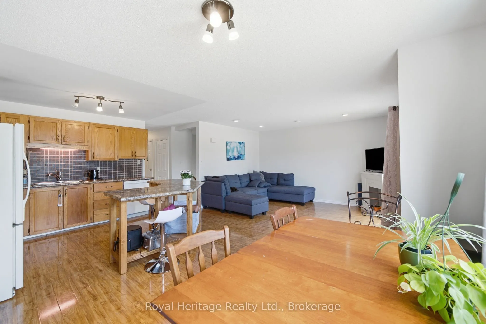 164 A Prince Edward Street
