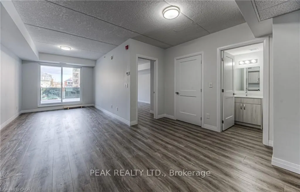 30 George Street N #205