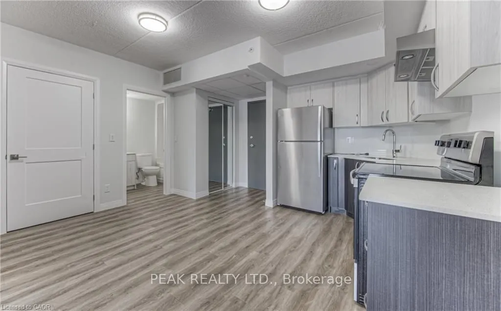 30 George Street N #205