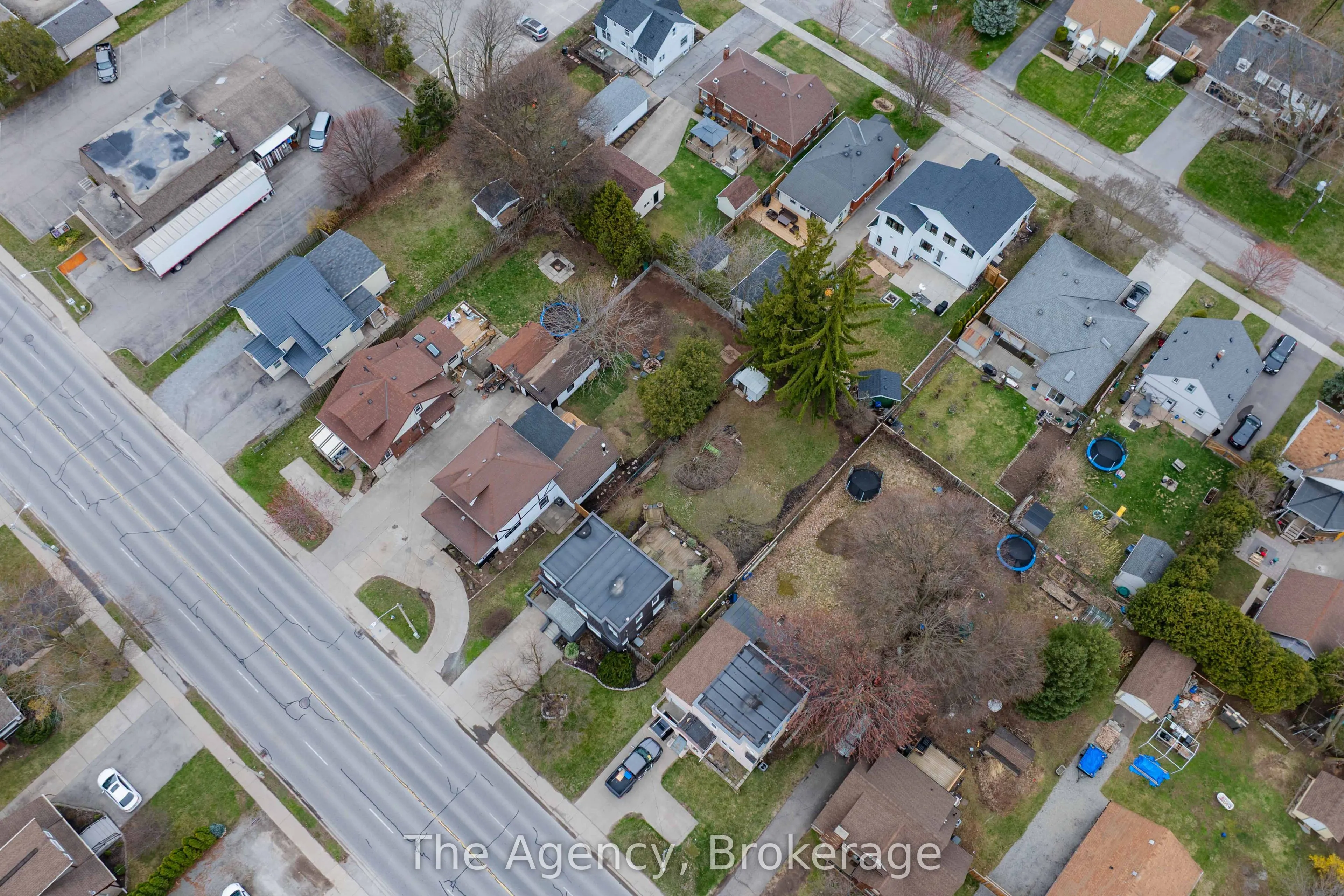 6499 Thorold Stone Road