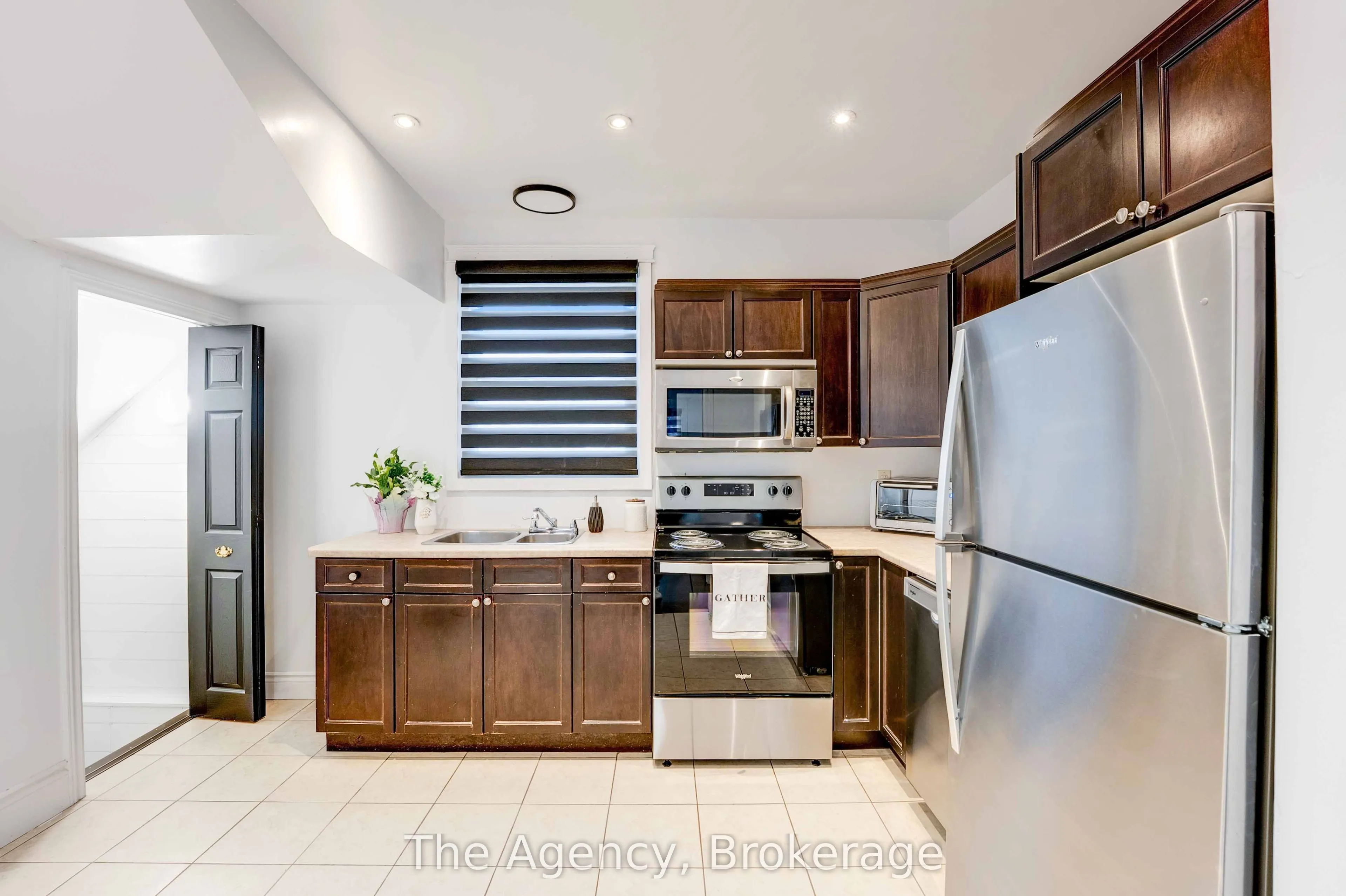 6499 Thorold Stone Road