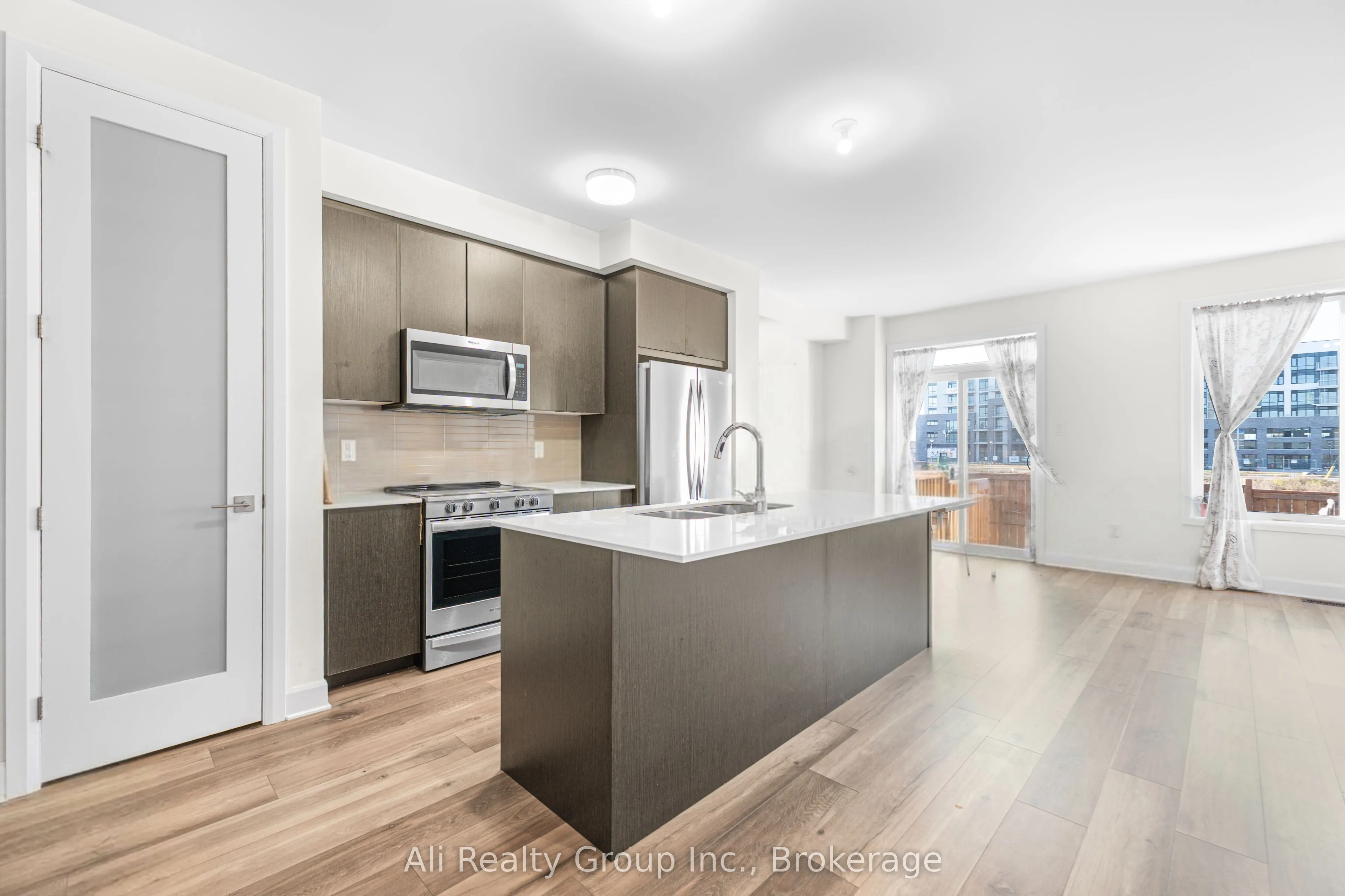 120 Succession Court