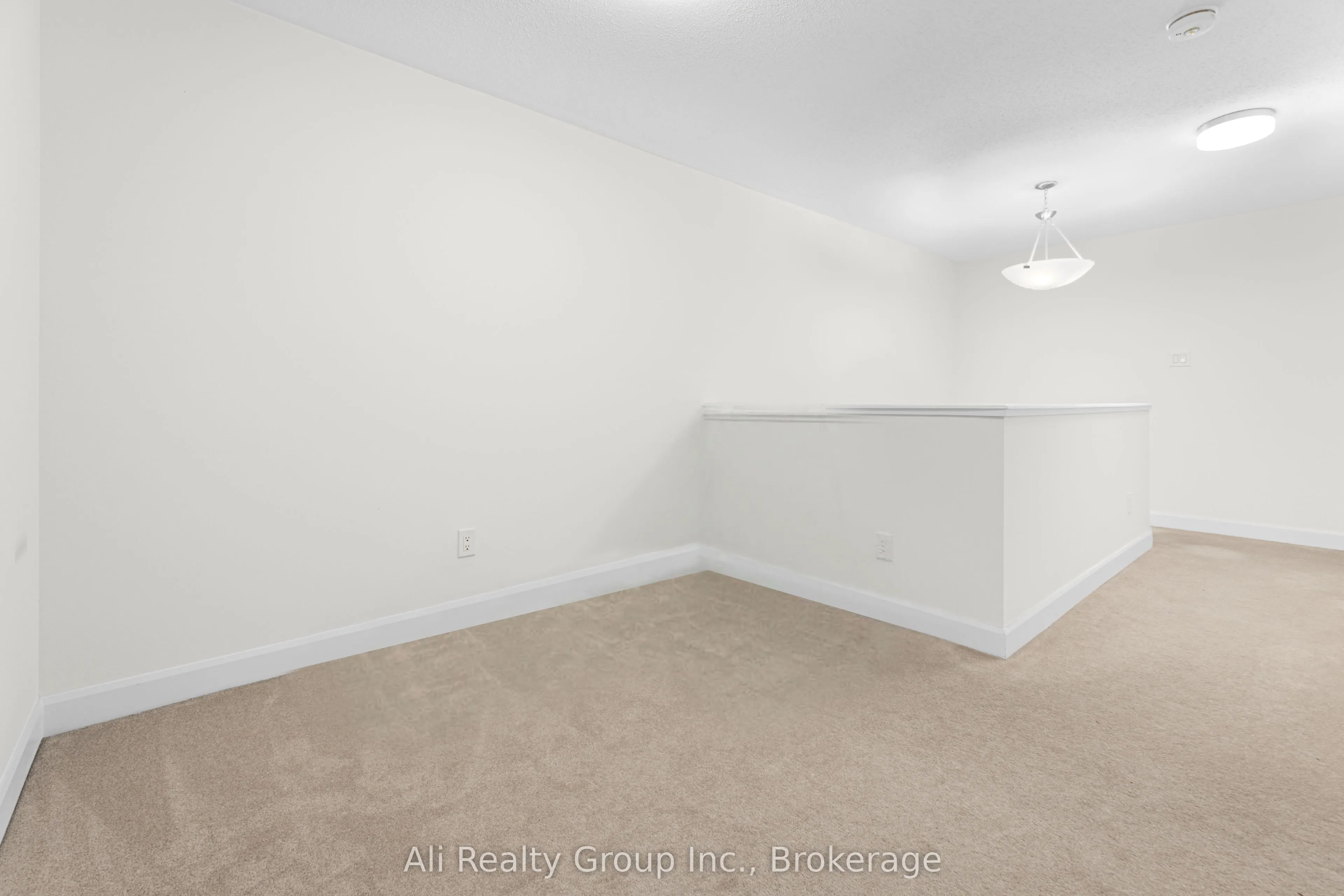 120 Succession Court