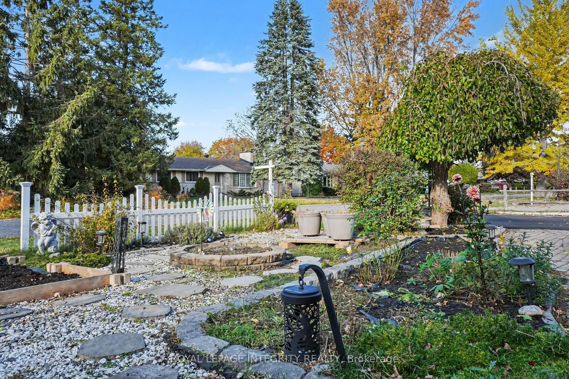 44 Millford Avenue