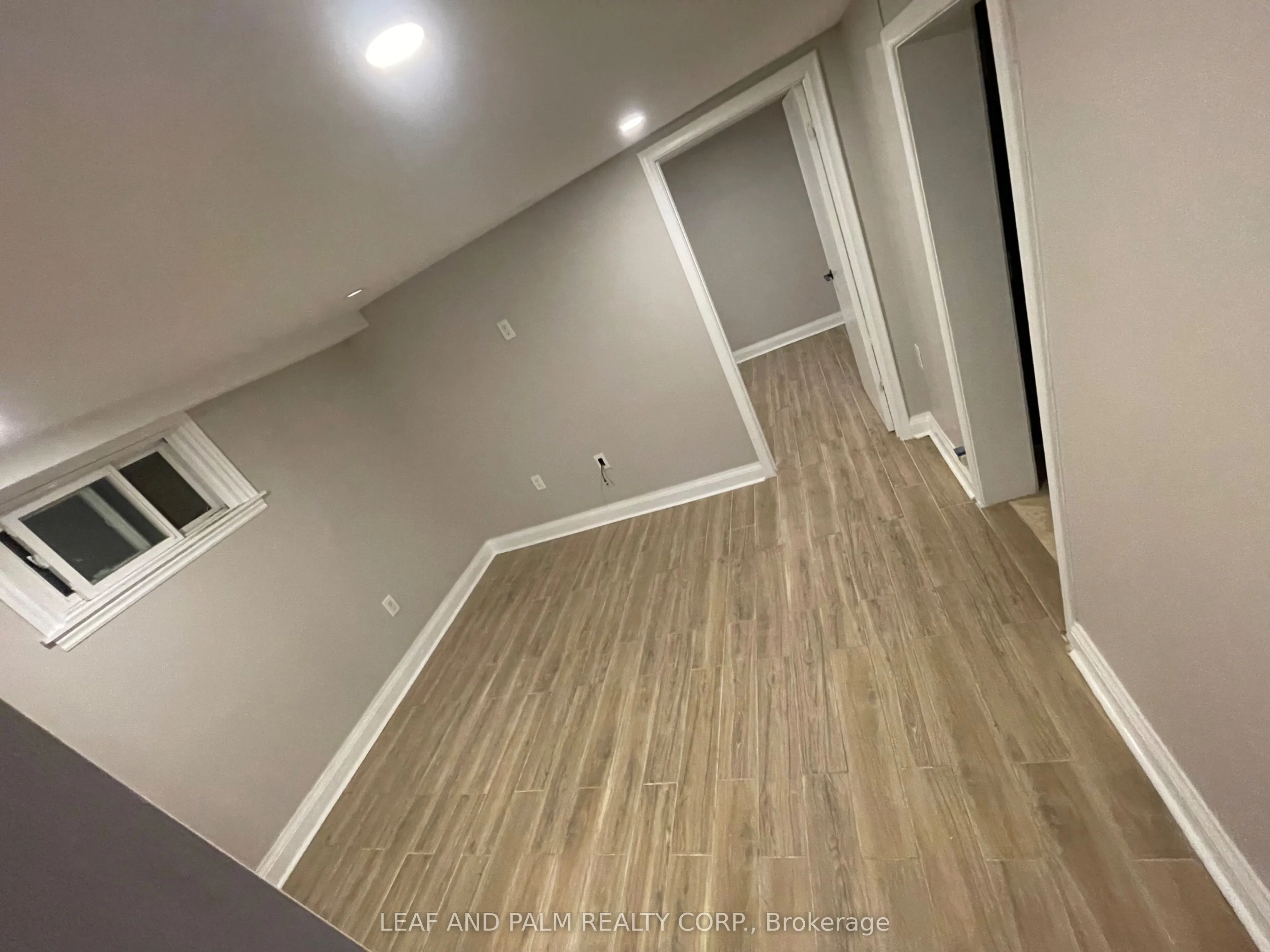 5567 Ontario Avenue #7
