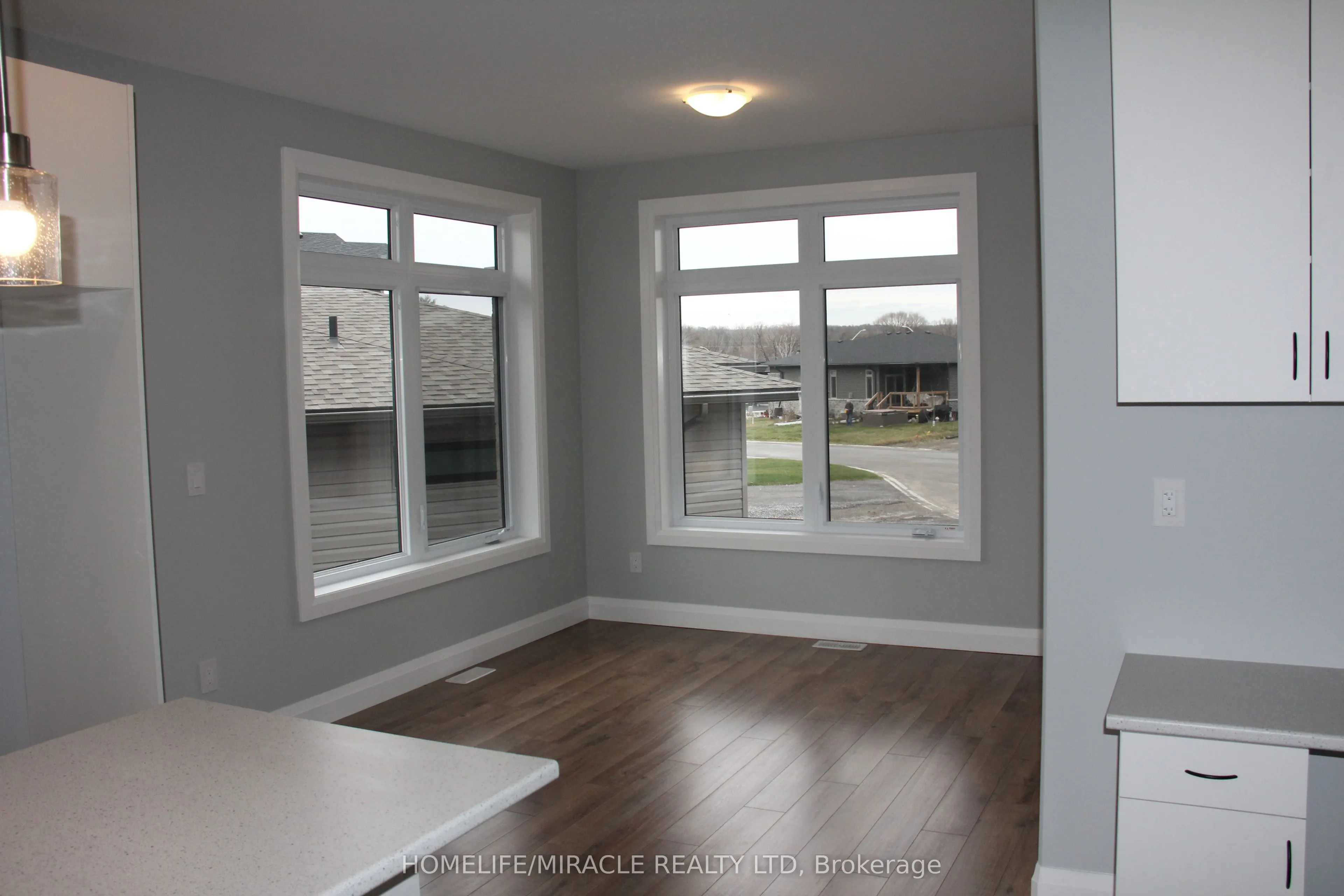 11 Lillys Court
