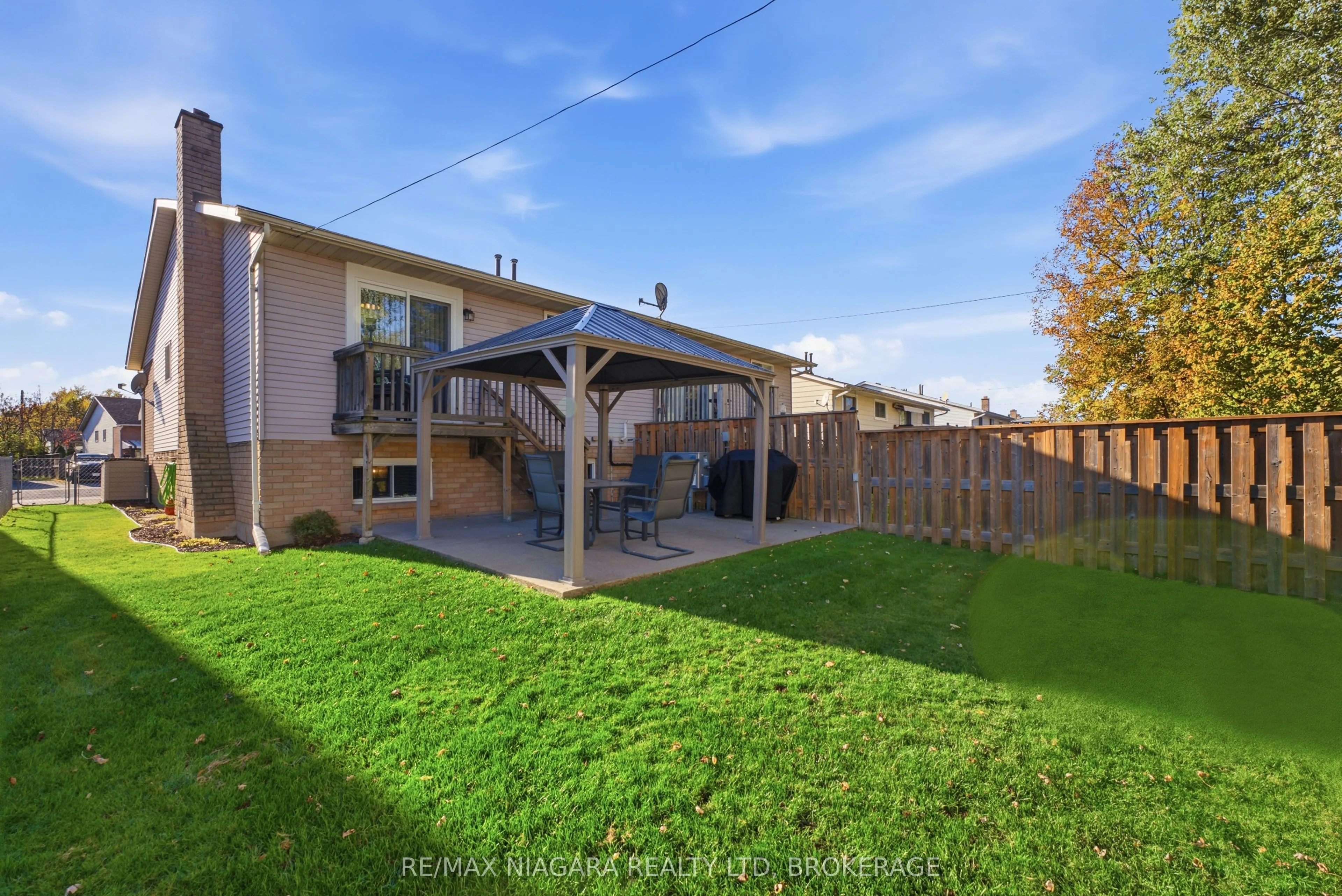 8372 Mundare Crescent