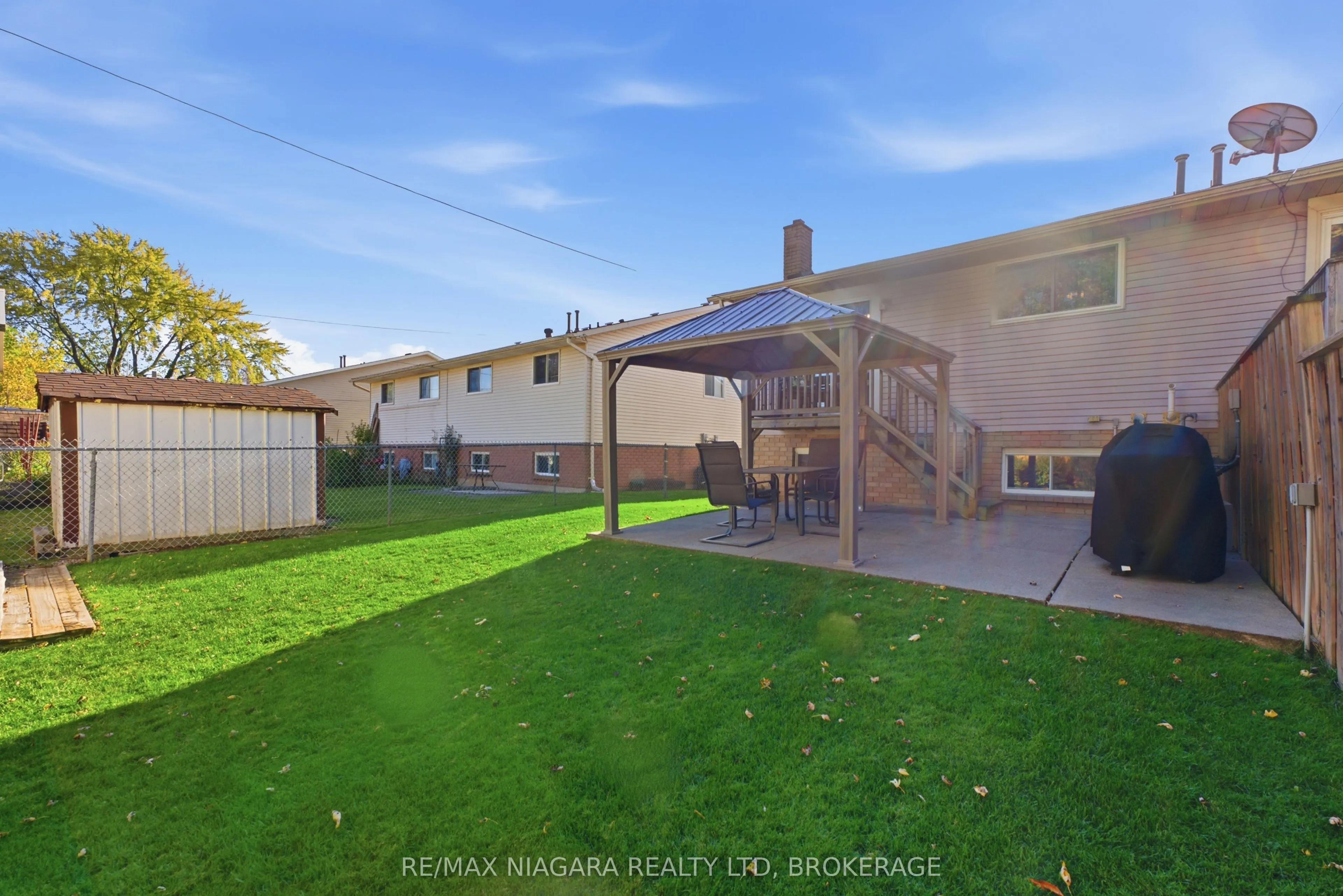 8372 Mundare Crescent