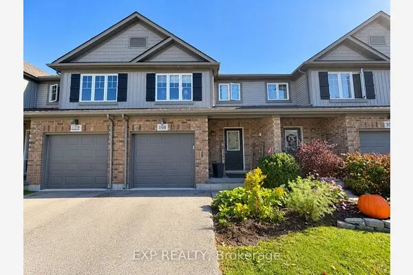 108 Roselawn Crescent
