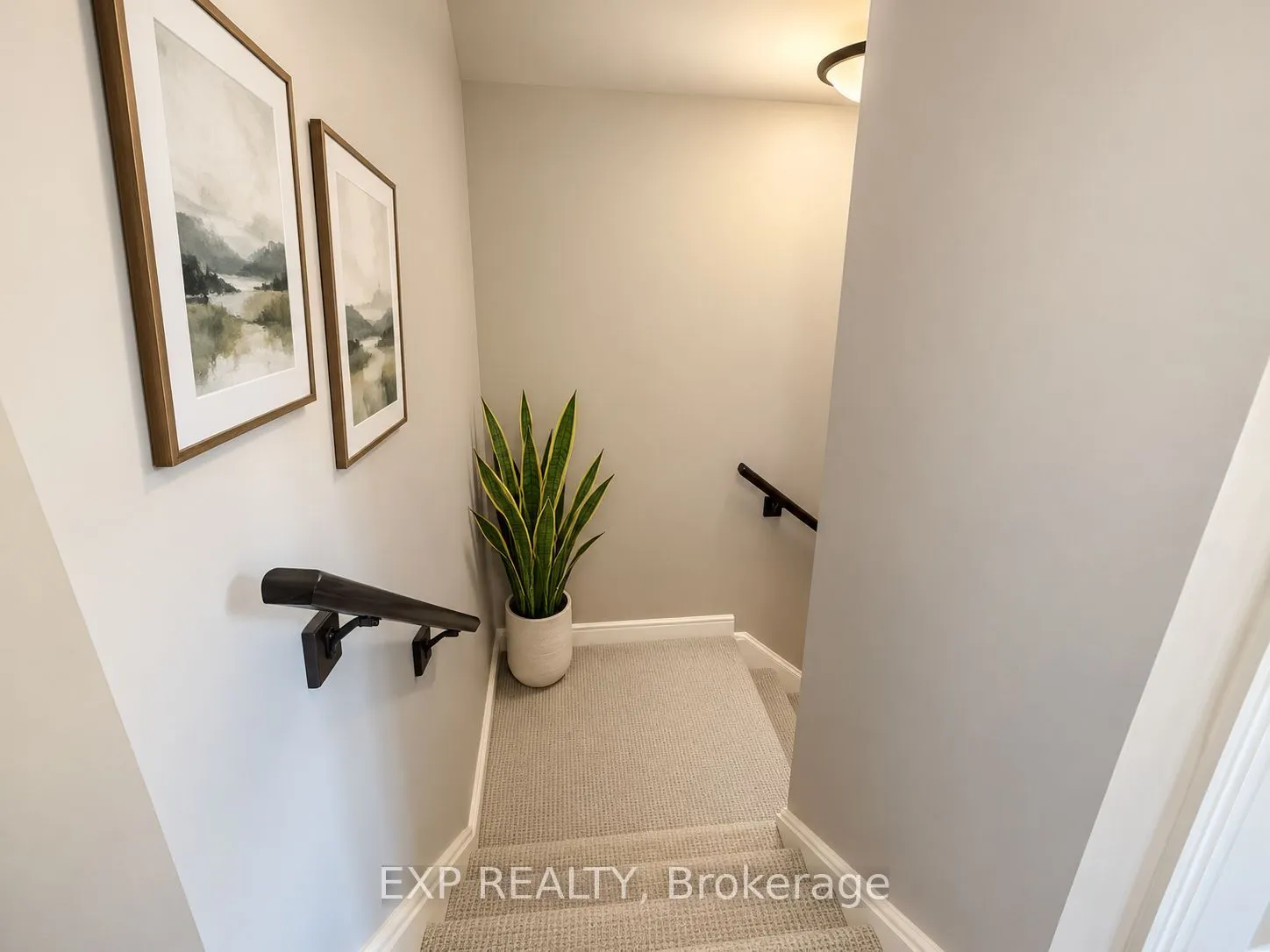 108 Roselawn Crescent