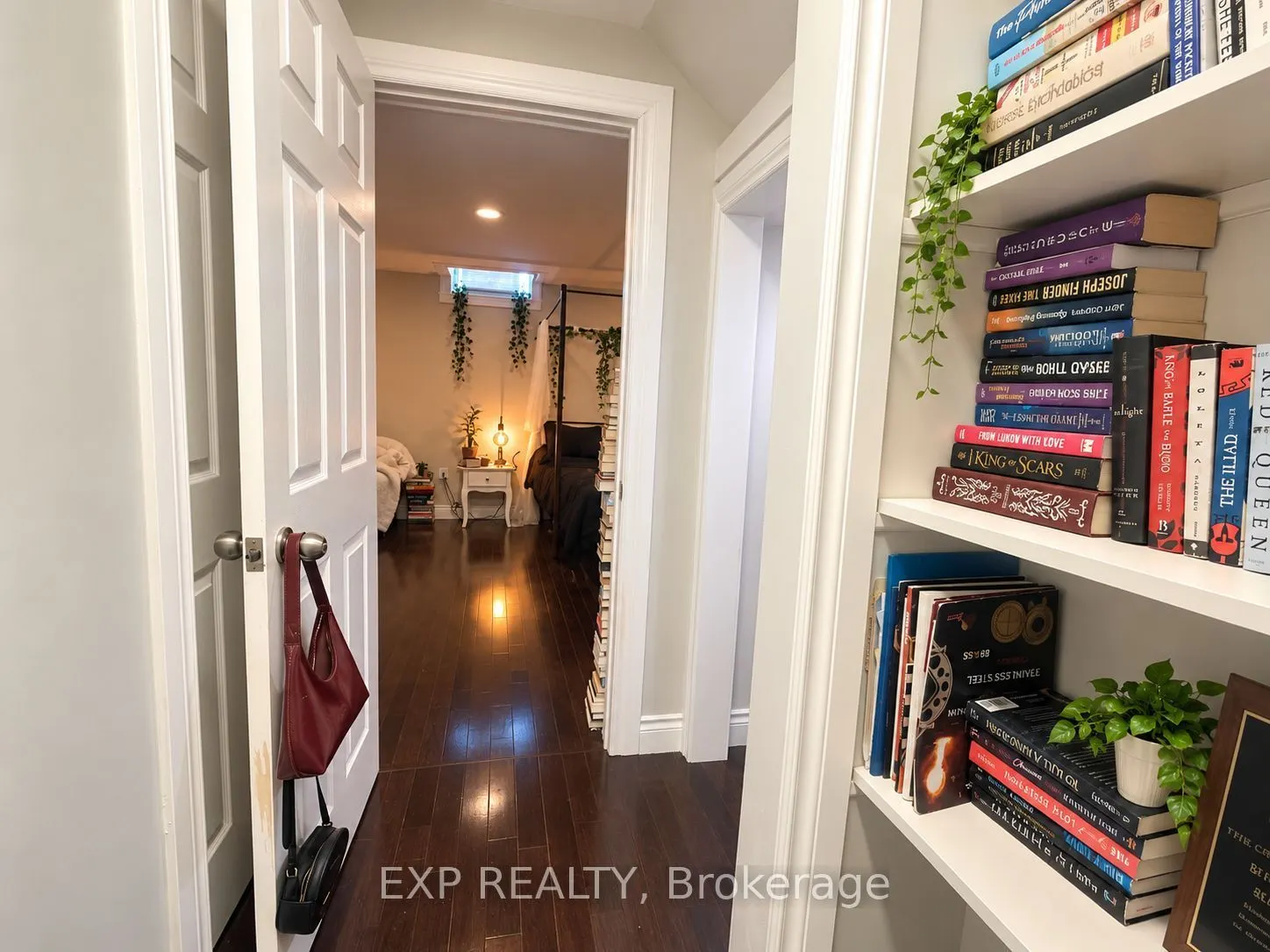 108 Roselawn Crescent