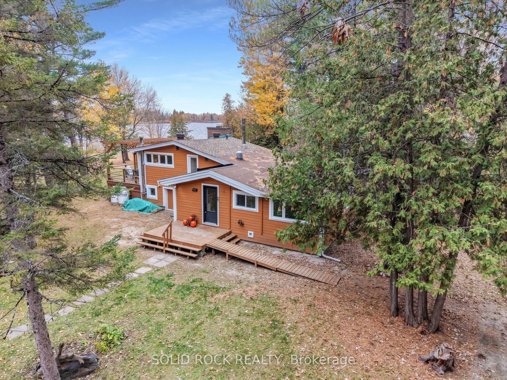 107 Lighthouse Lane