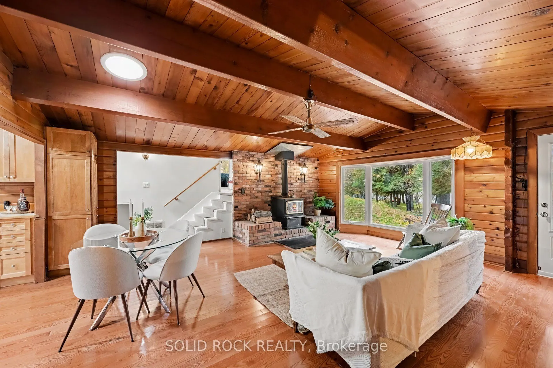 107 Lighthouse Lane