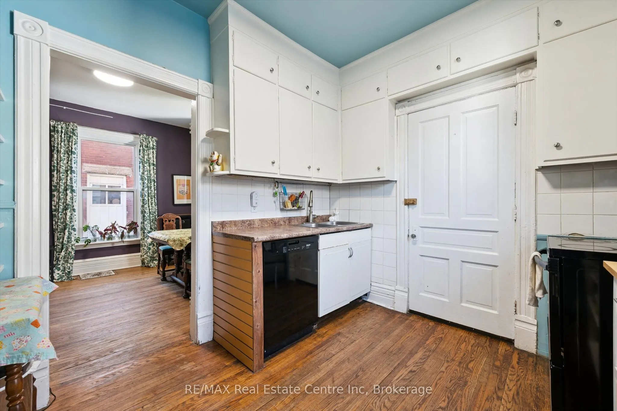 172 York Road