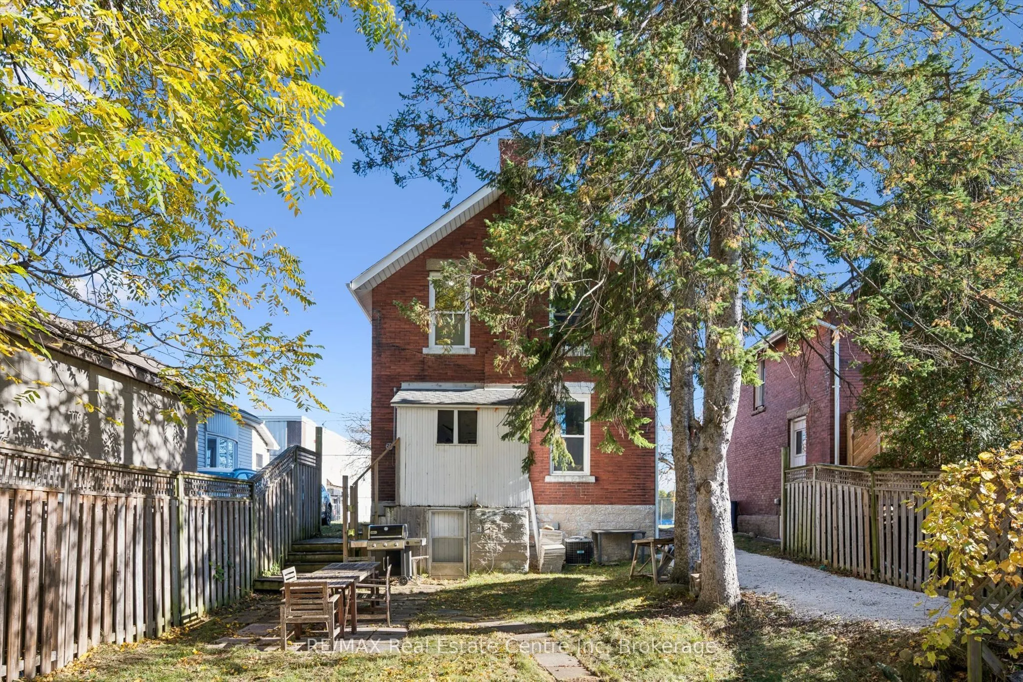 172 York Road