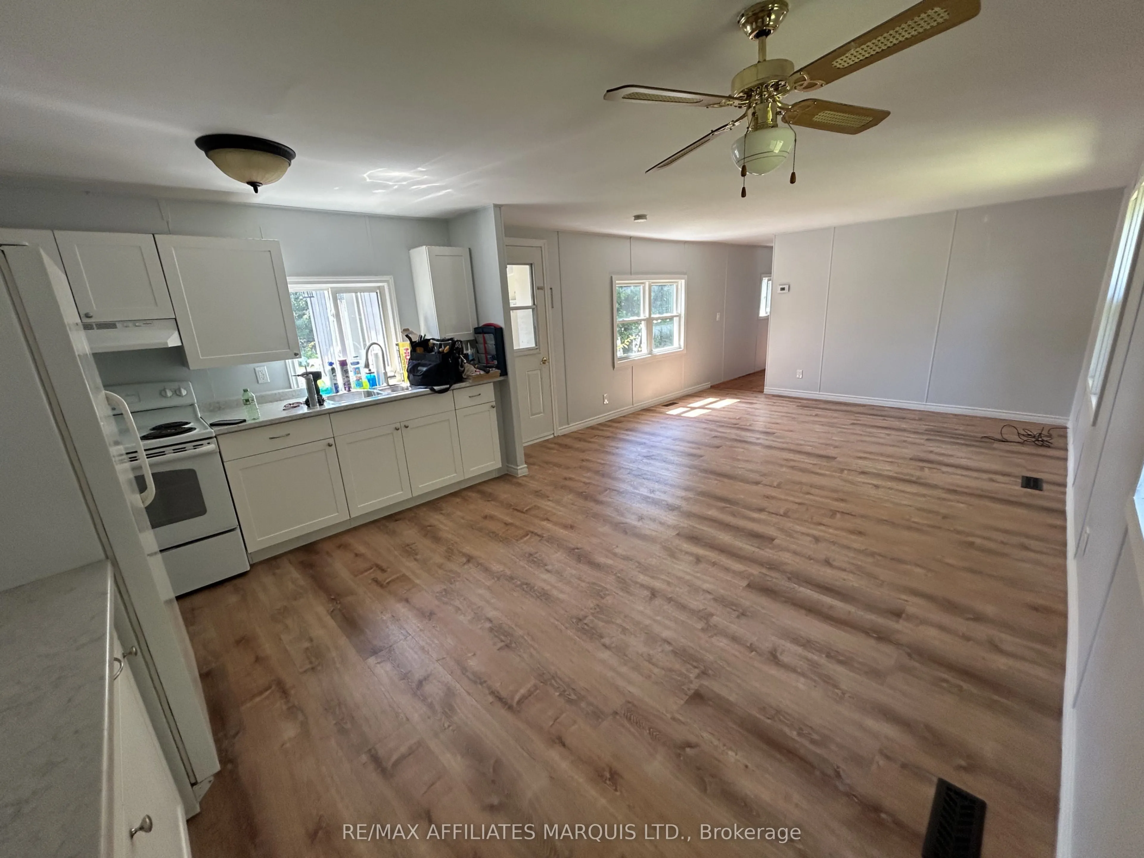 2743 Grysewood Private Lane