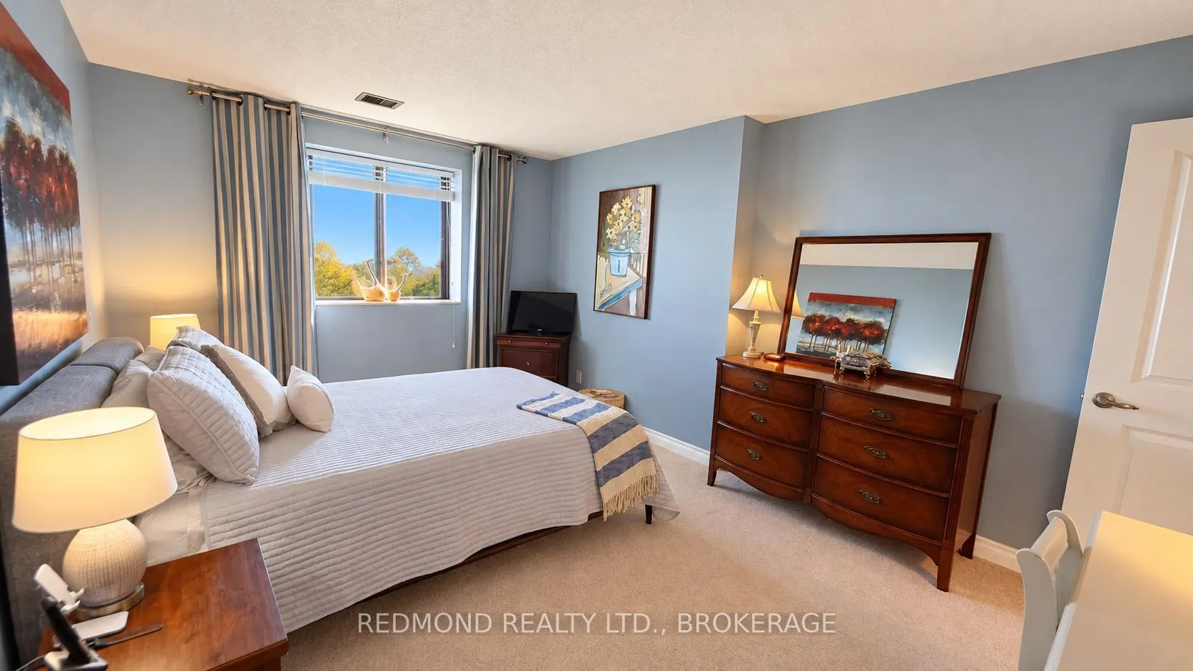 235 South Street S #202