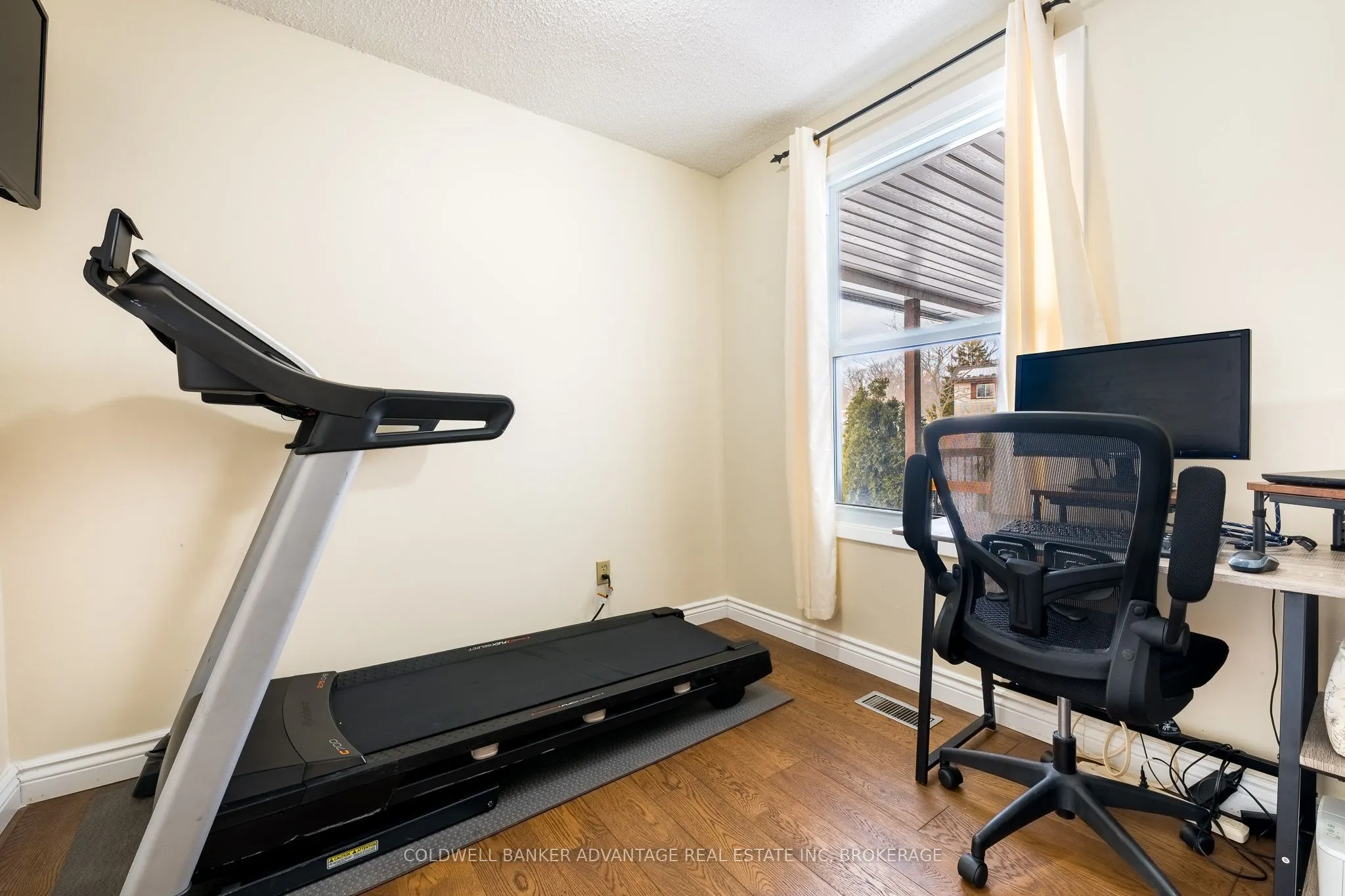 25 Newleaf Crescent