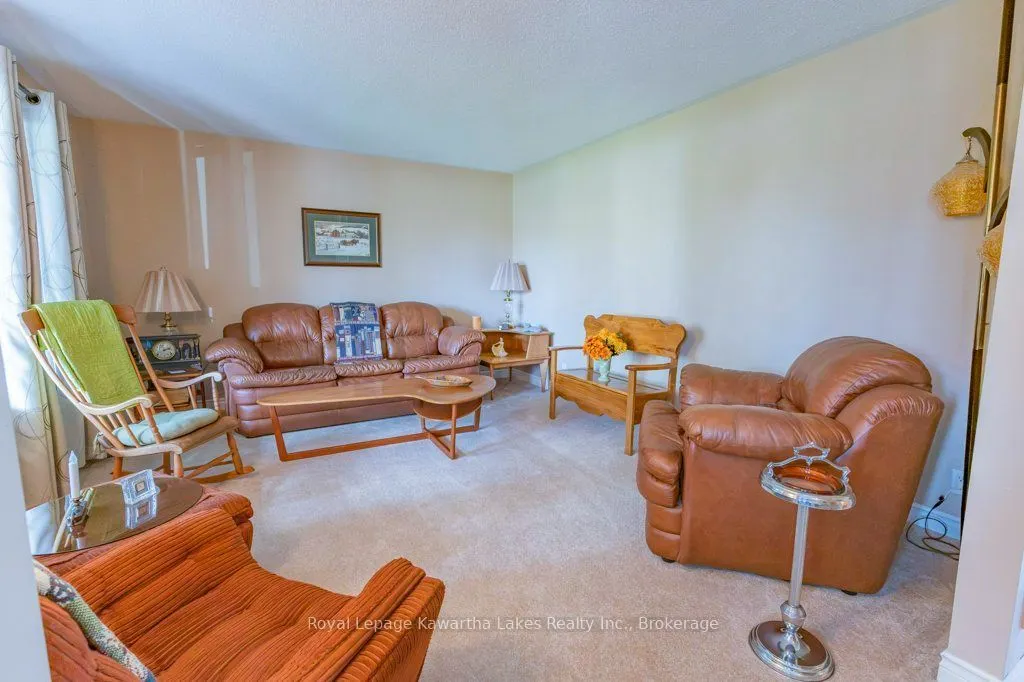 35 Grant Drive
