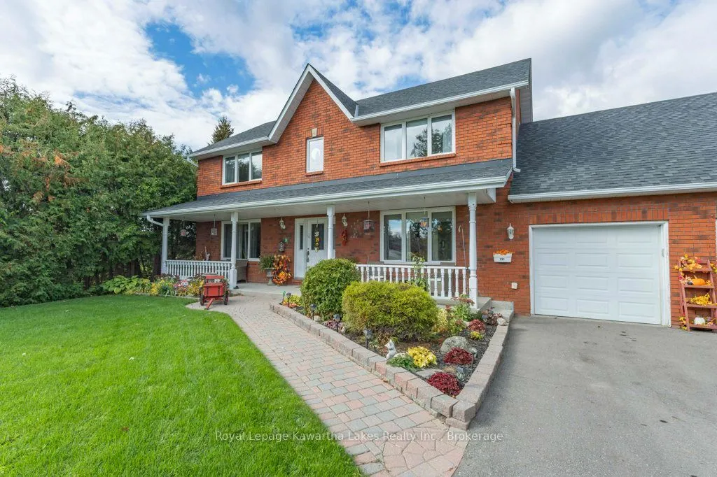 35 Grant Drive