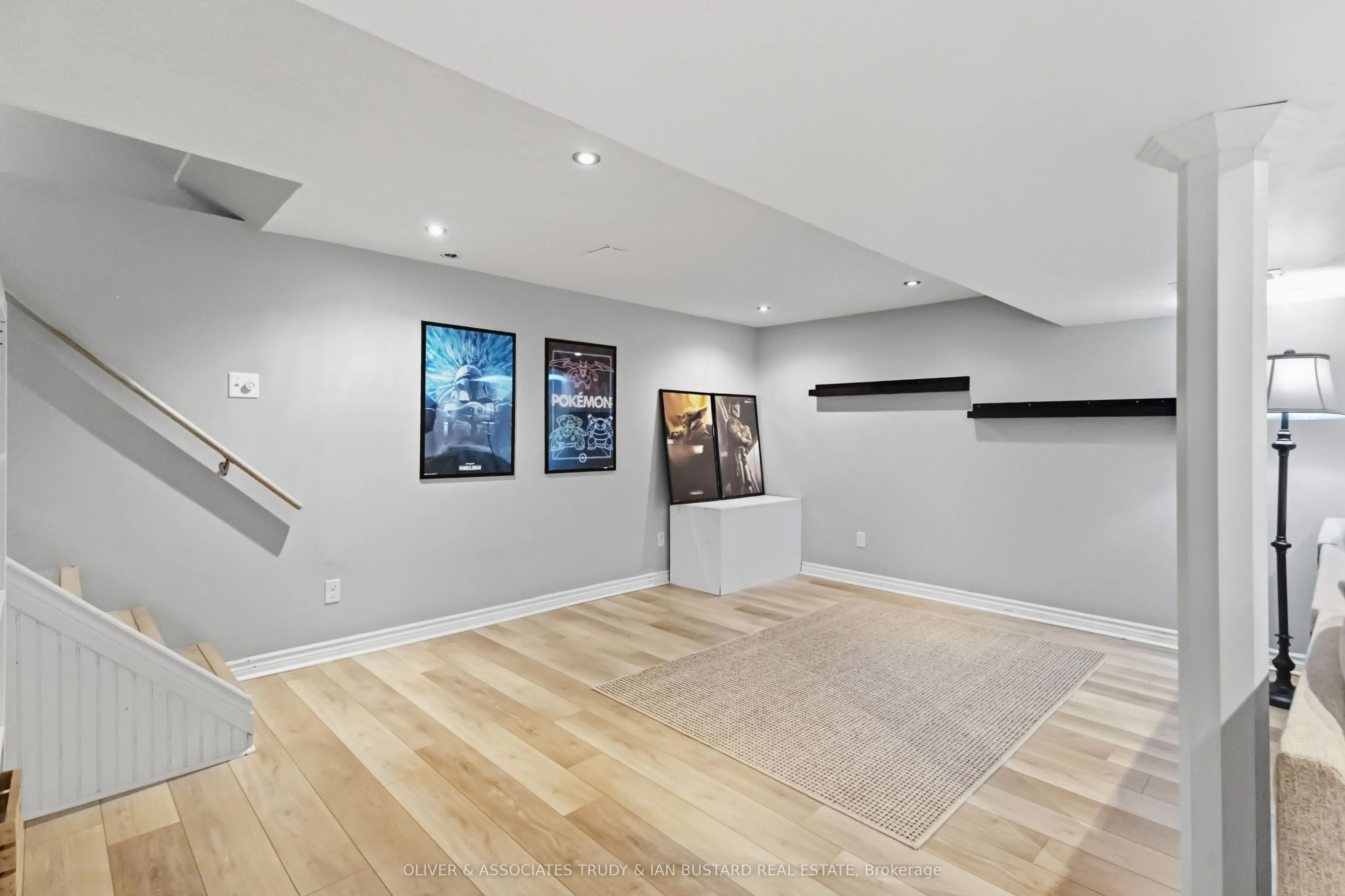 109 McMaster Drive E #5 and 40