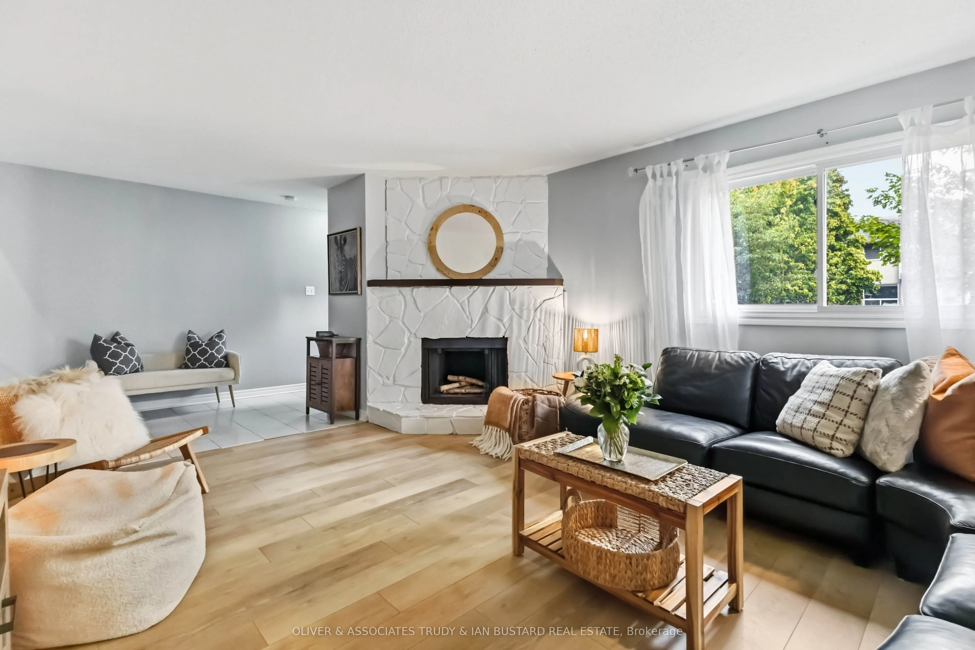 109 McMaster Drive E #5 and 40