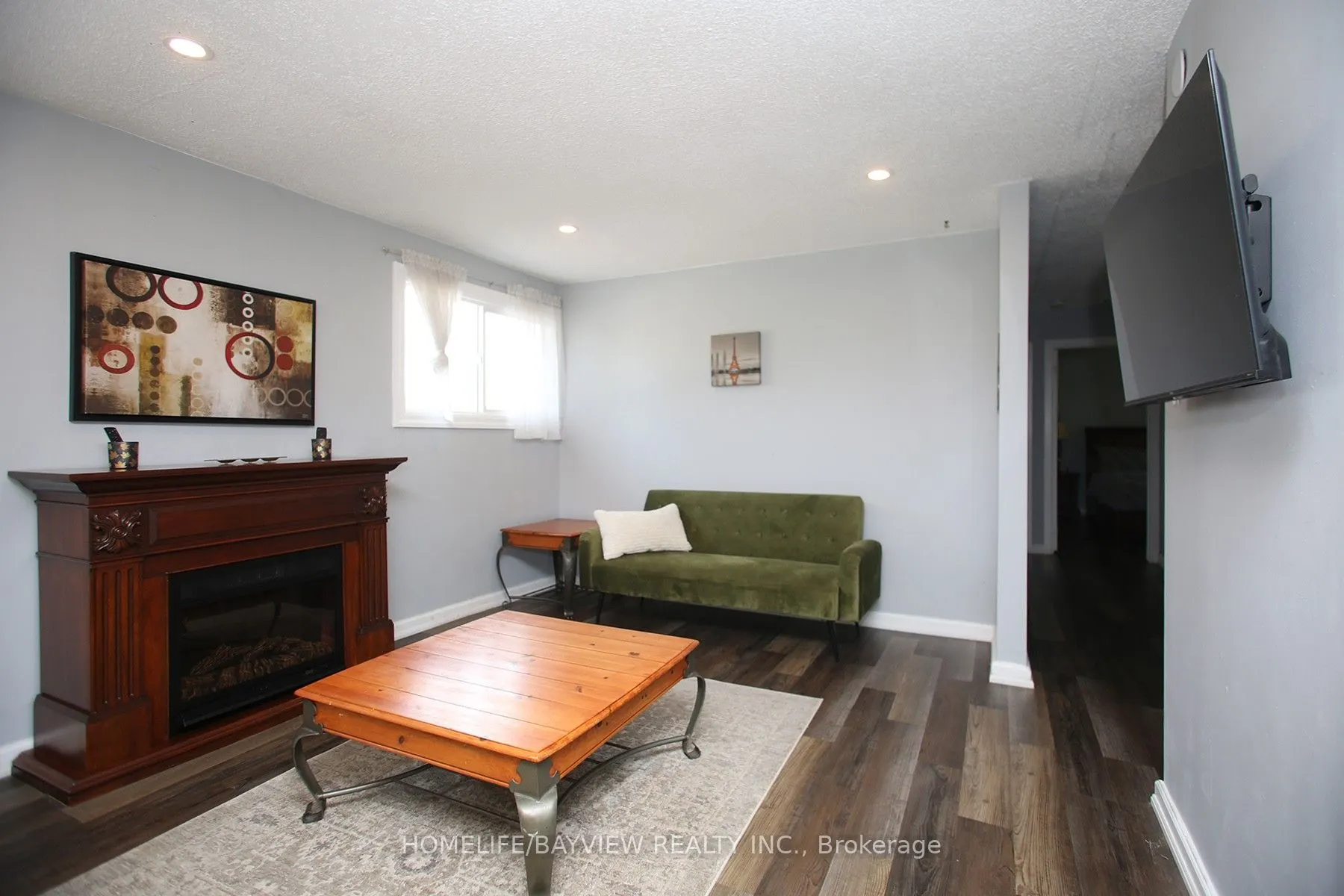 9 Bridge Street #2nd Flr