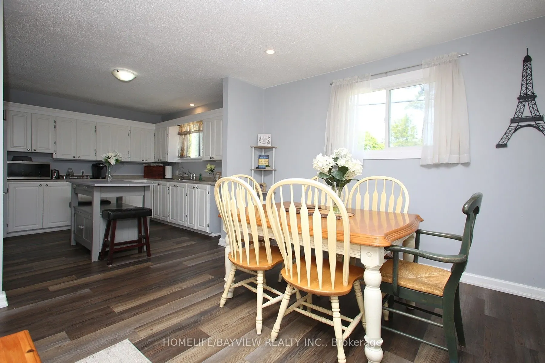 9 Bridge Street #2nd Flr