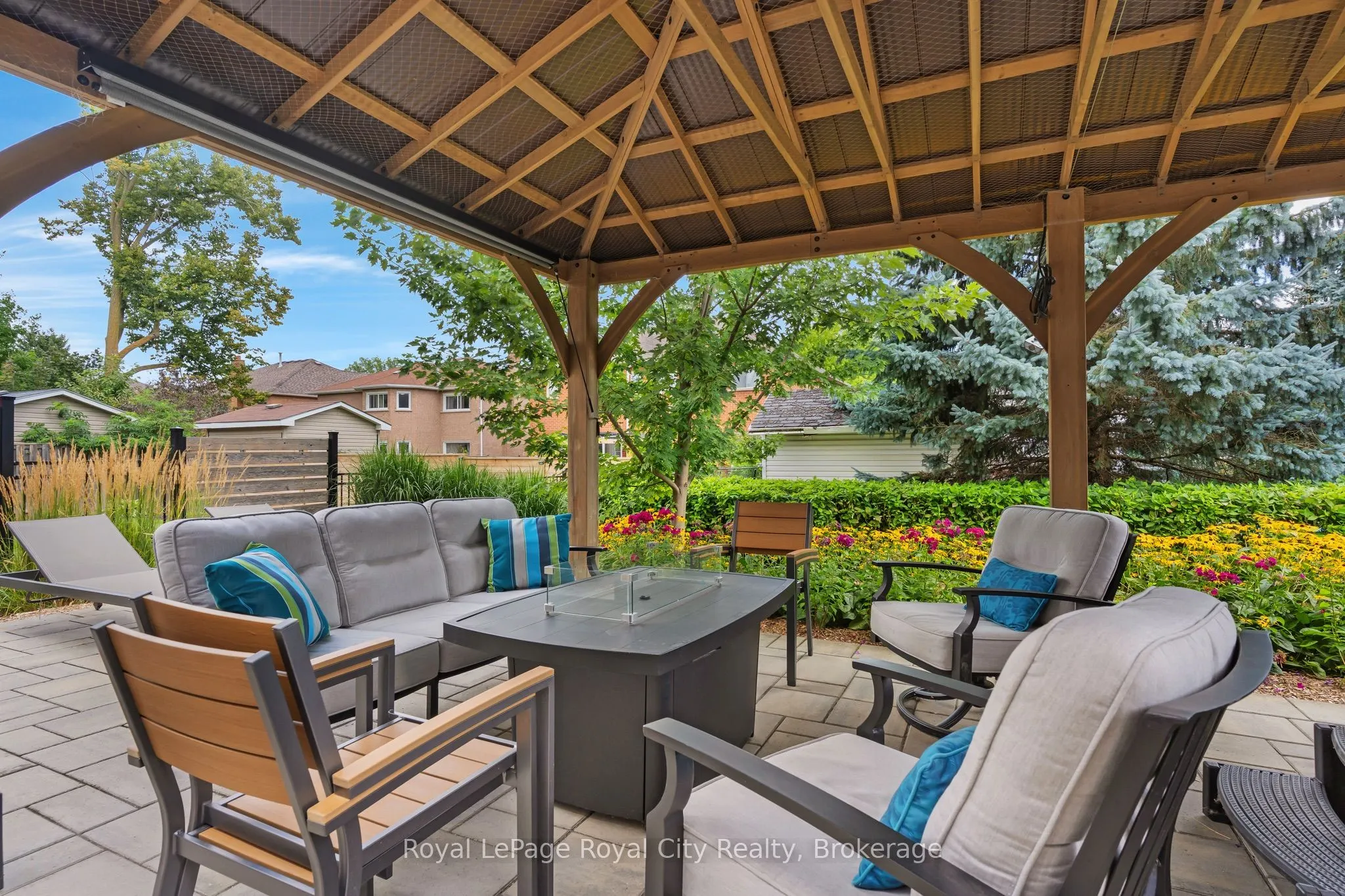 96 Timber Creek Crescent