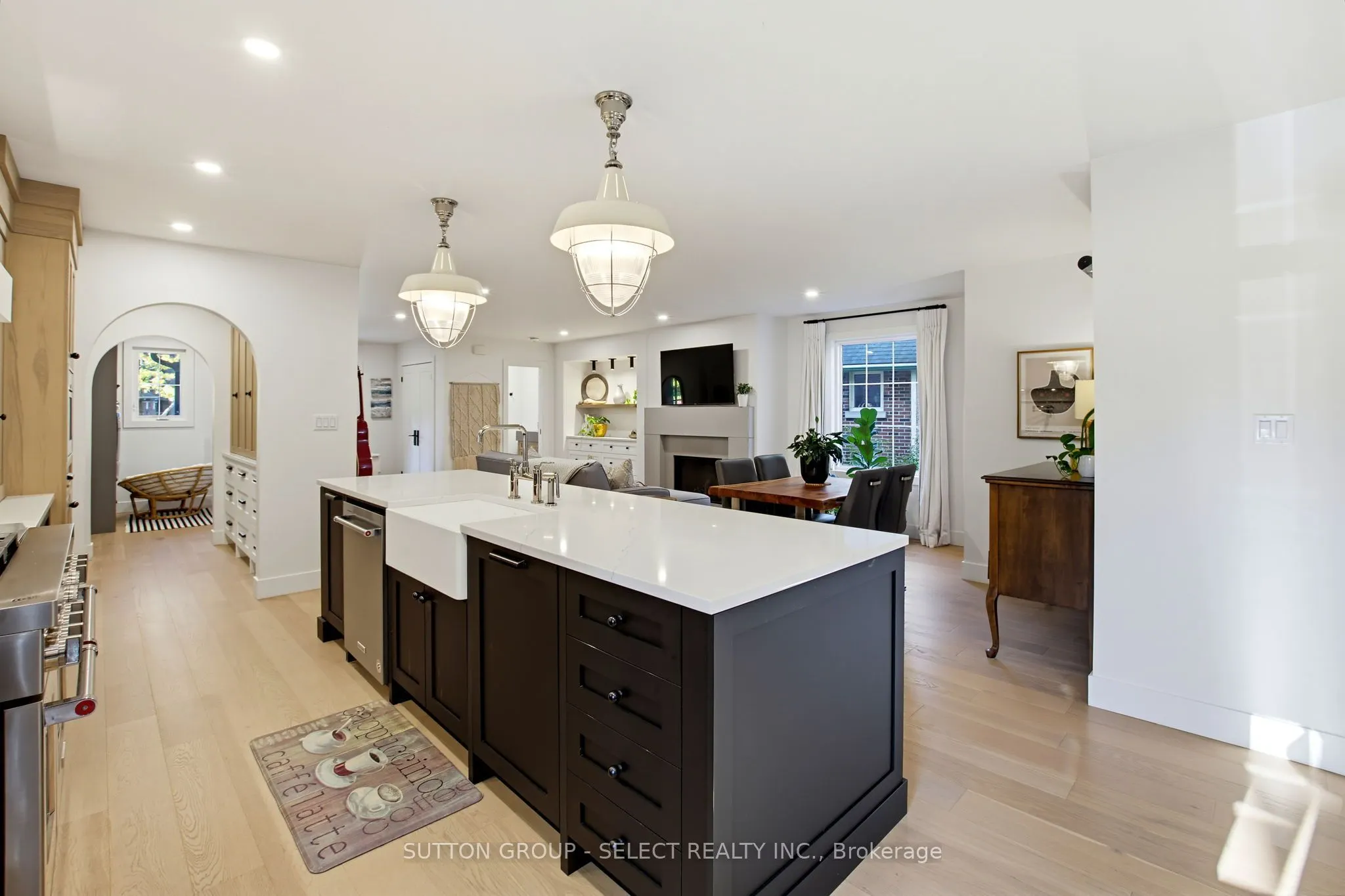12 Clenray Place