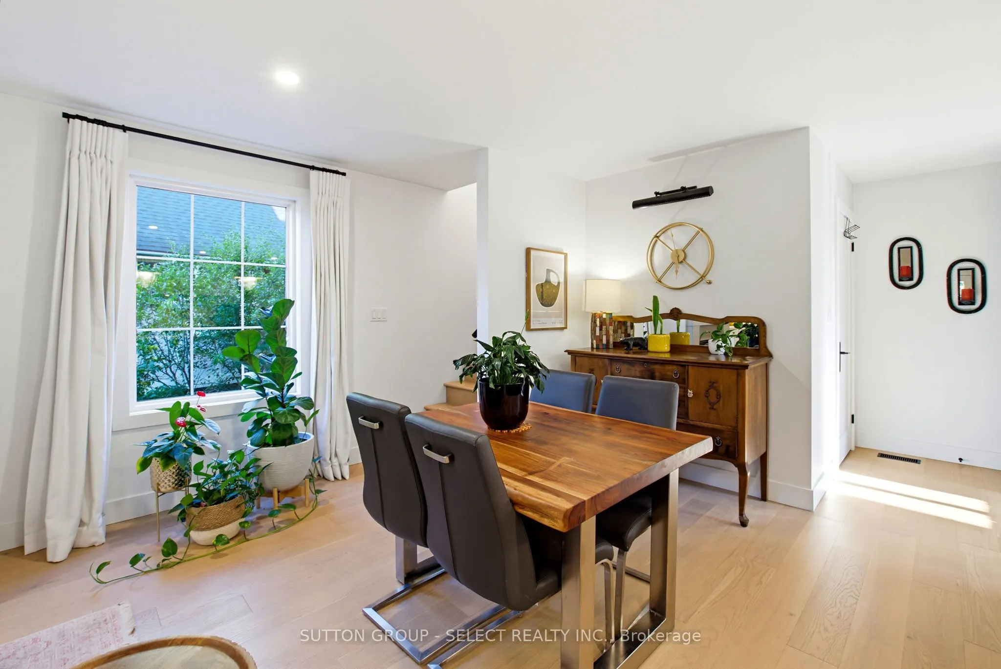 12 Clenray Place