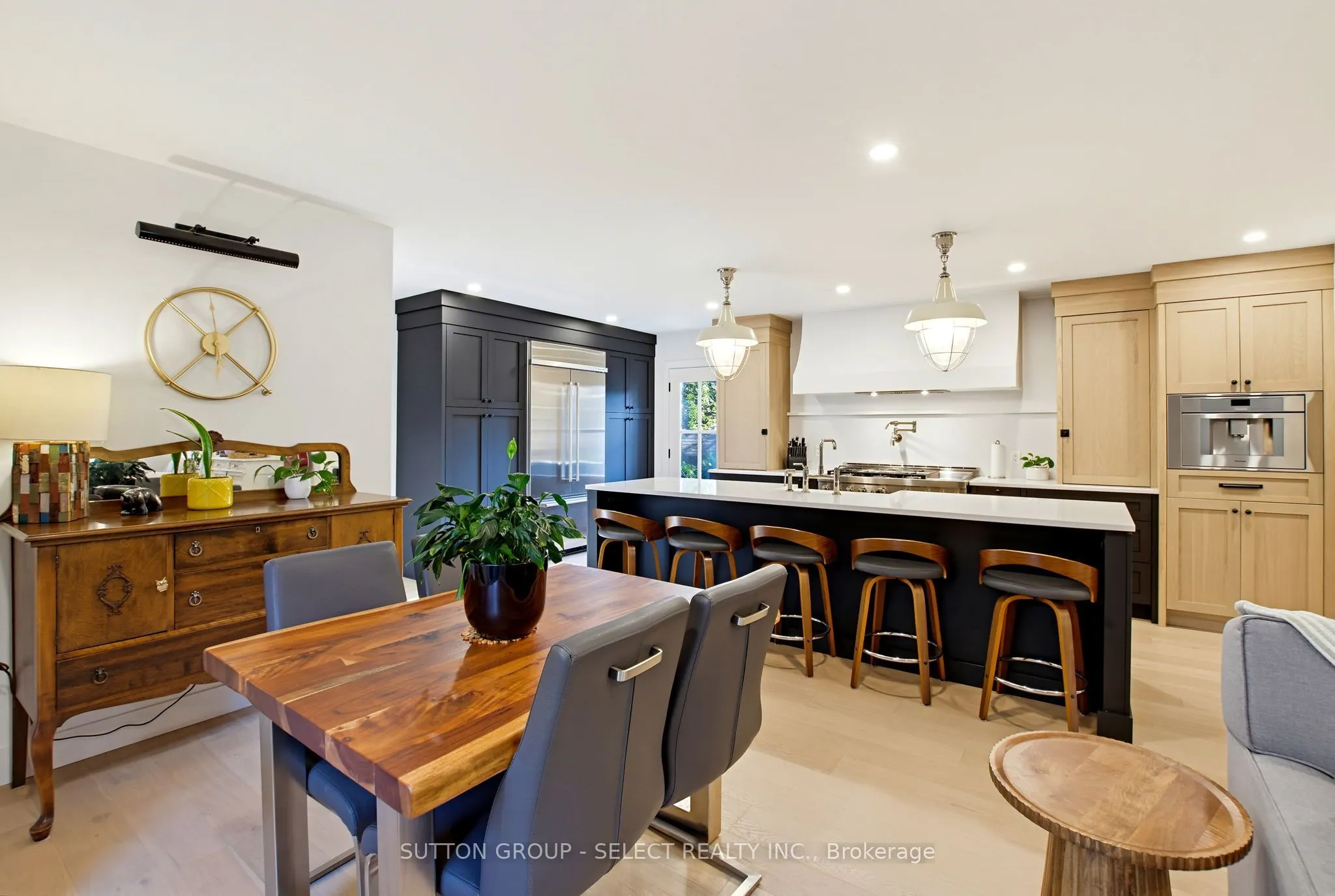 12 Clenray Place
