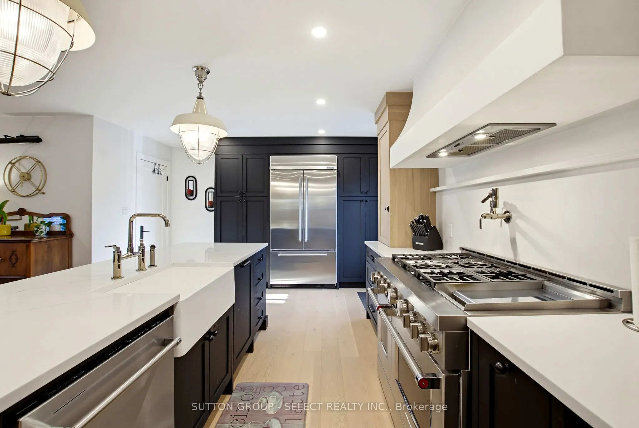 12 Clenray Place