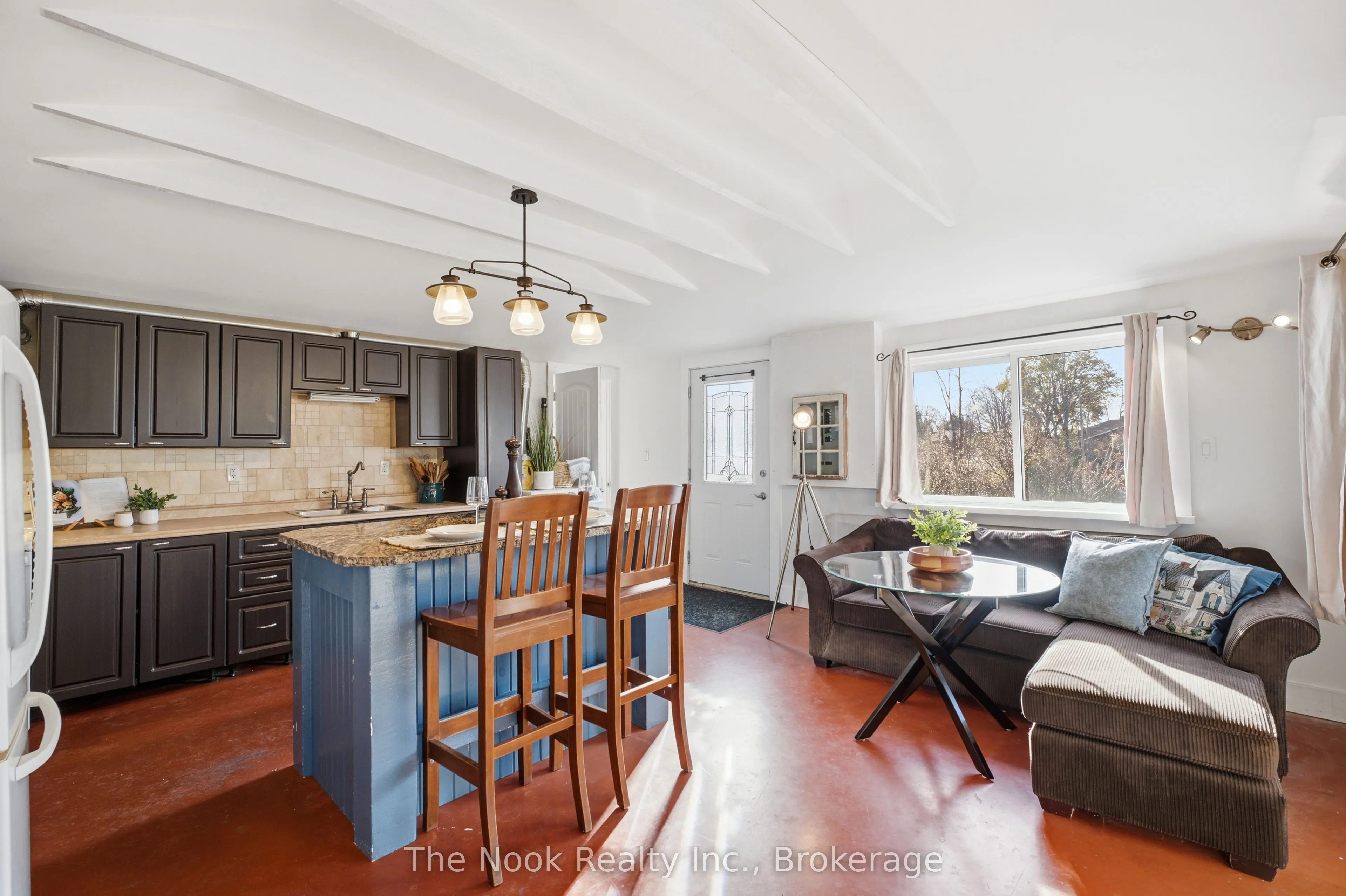 128 Homewood Avenue